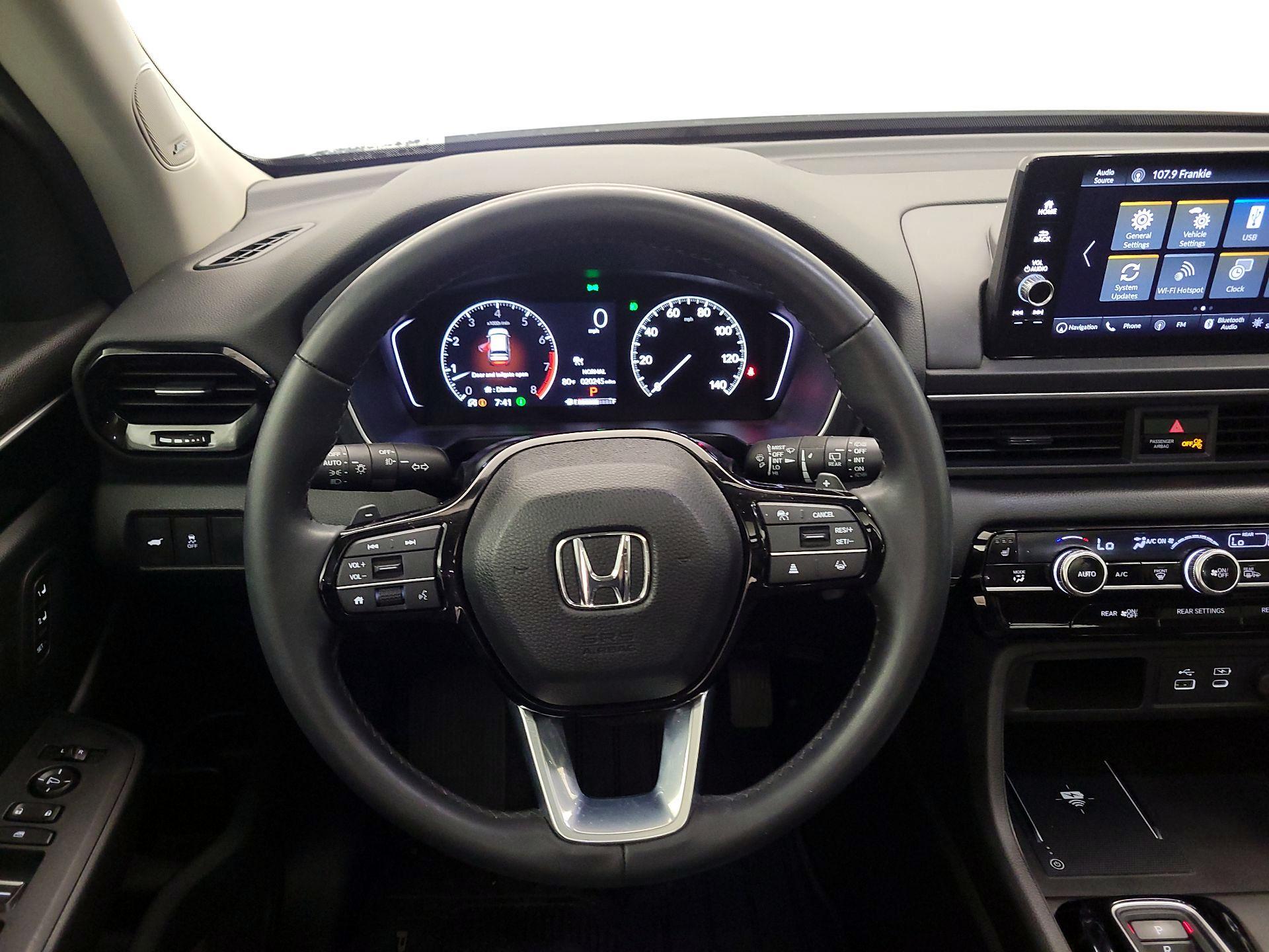 Thumbnail: 2025 Honda Pilot - 10