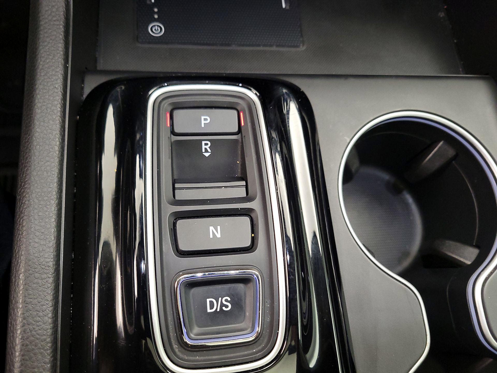 Thumbnail: 2025 Honda Pilot - 17