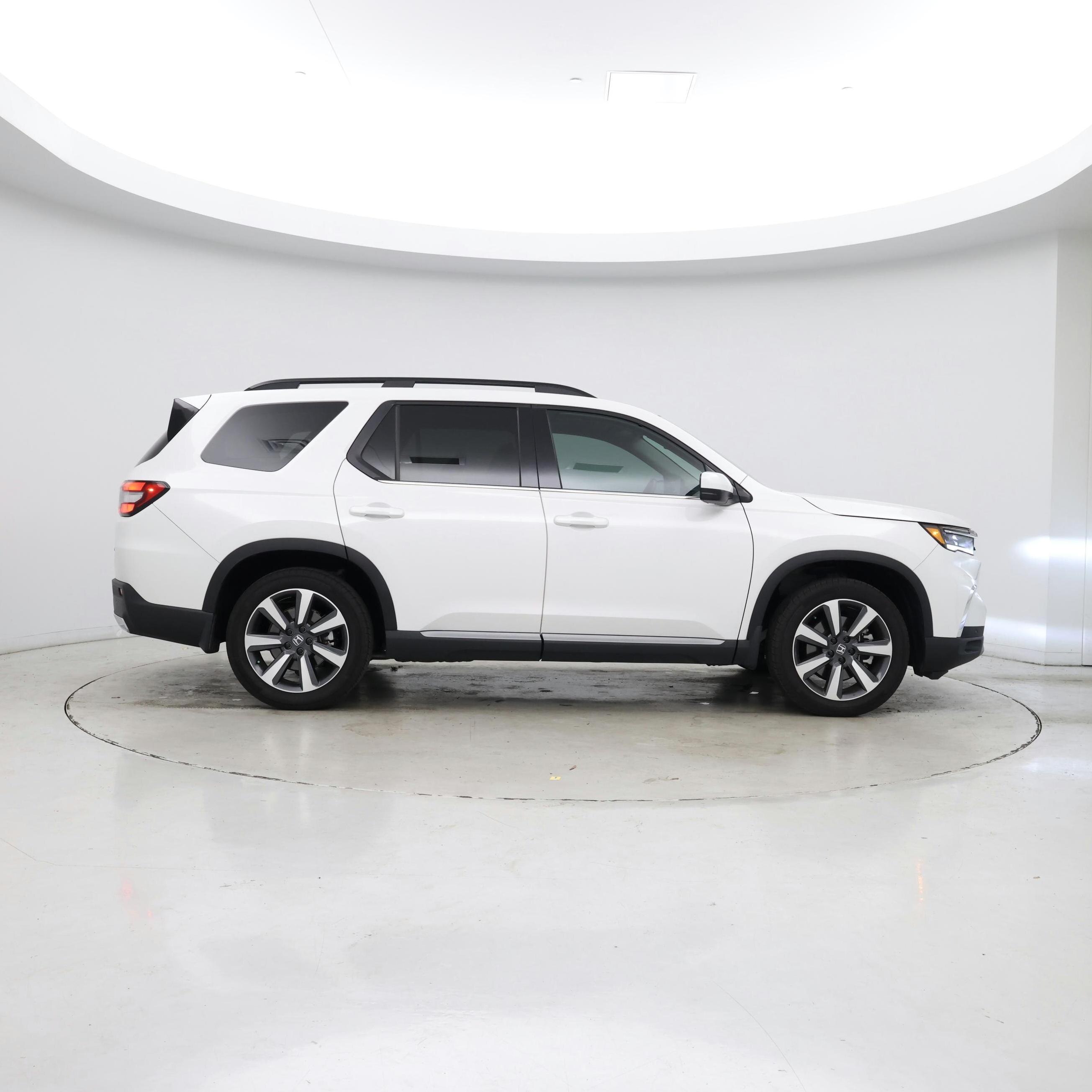 Thumbnail: 2025 Honda Pilot - 7