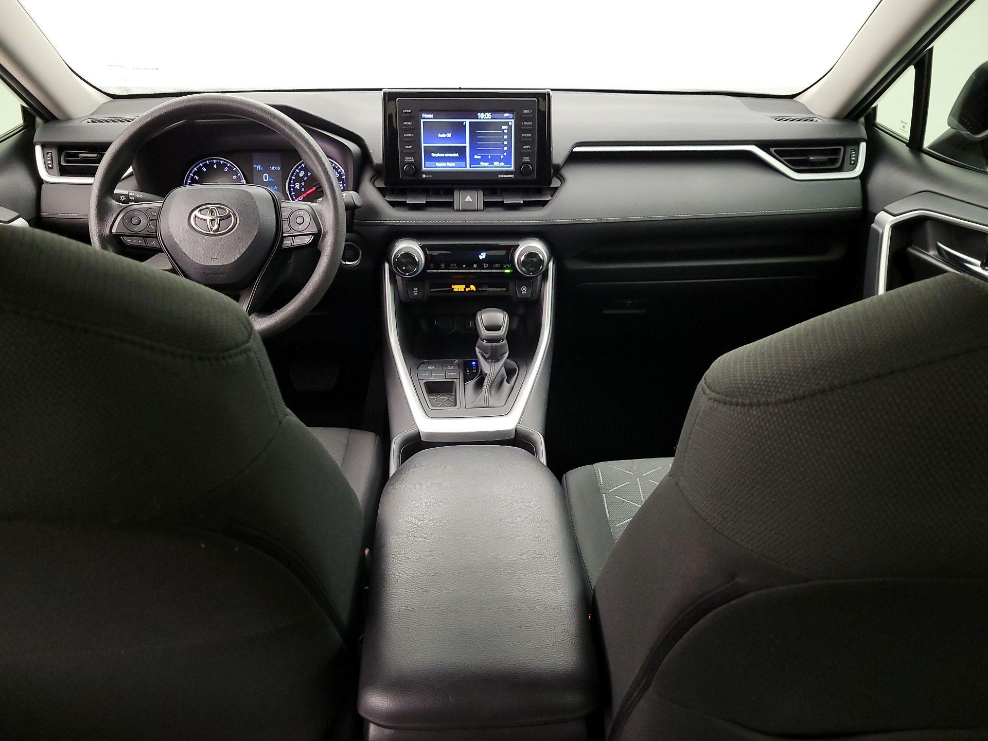 Thumbnail: 2022 Toyota RAV4 - 9