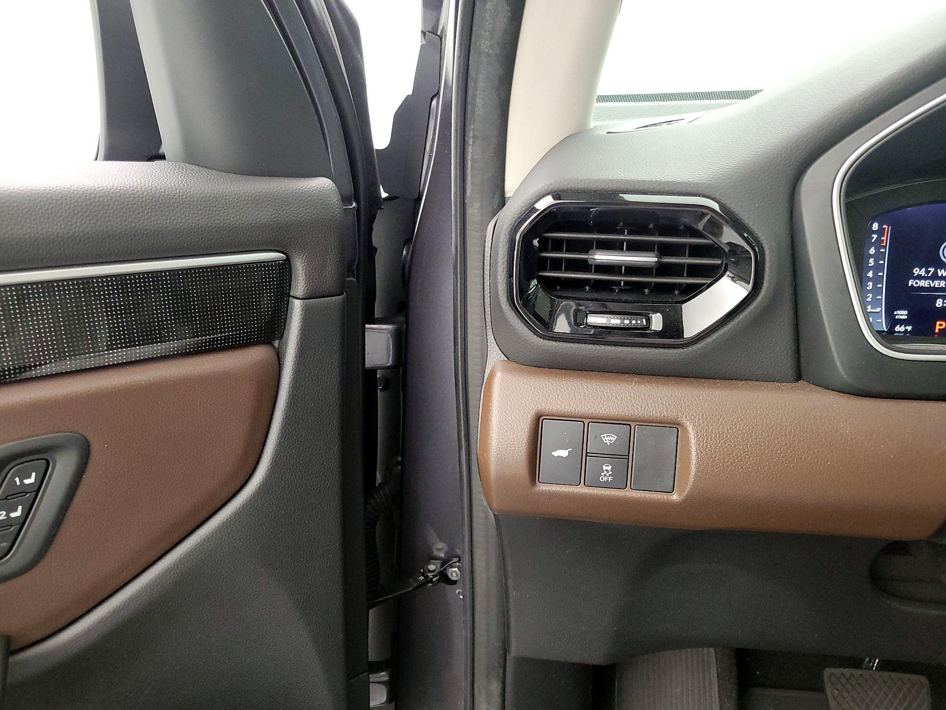 Thumbnail: 2023 Honda Pilot - 13