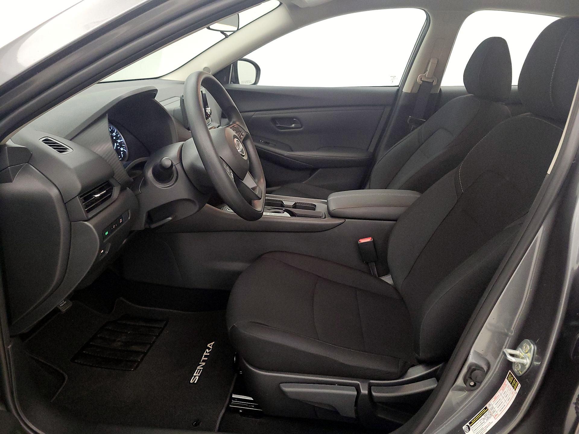 Thumbnail: 2025 Nissan Sentra - 11