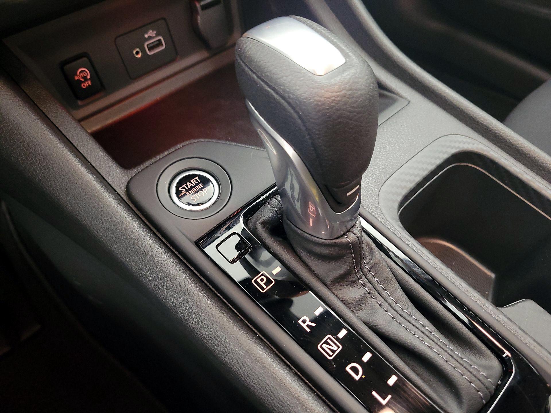 Thumbnail: 2025 Nissan Sentra - 17