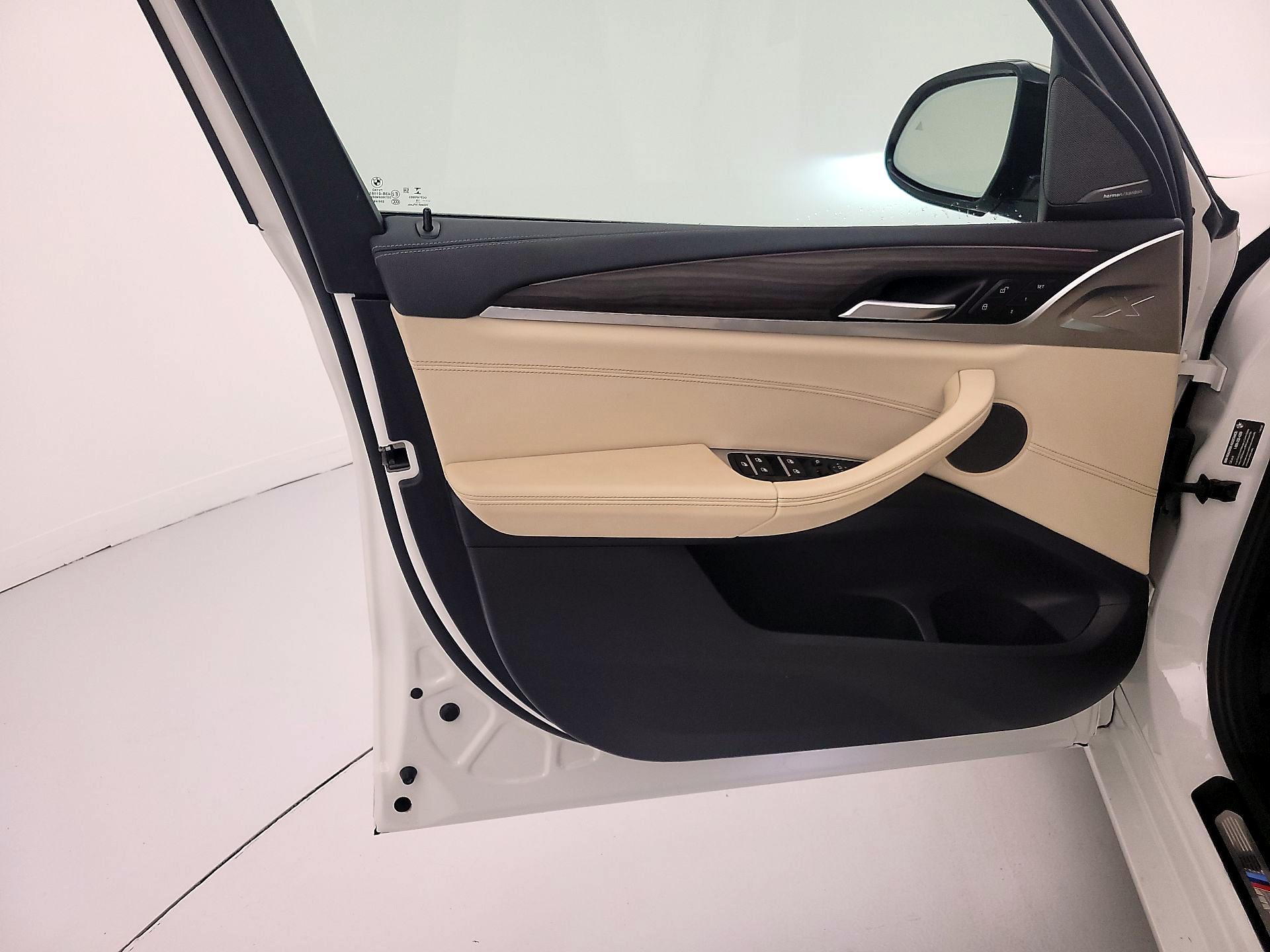 Thumbnail: 2019 BMW X3 - 12