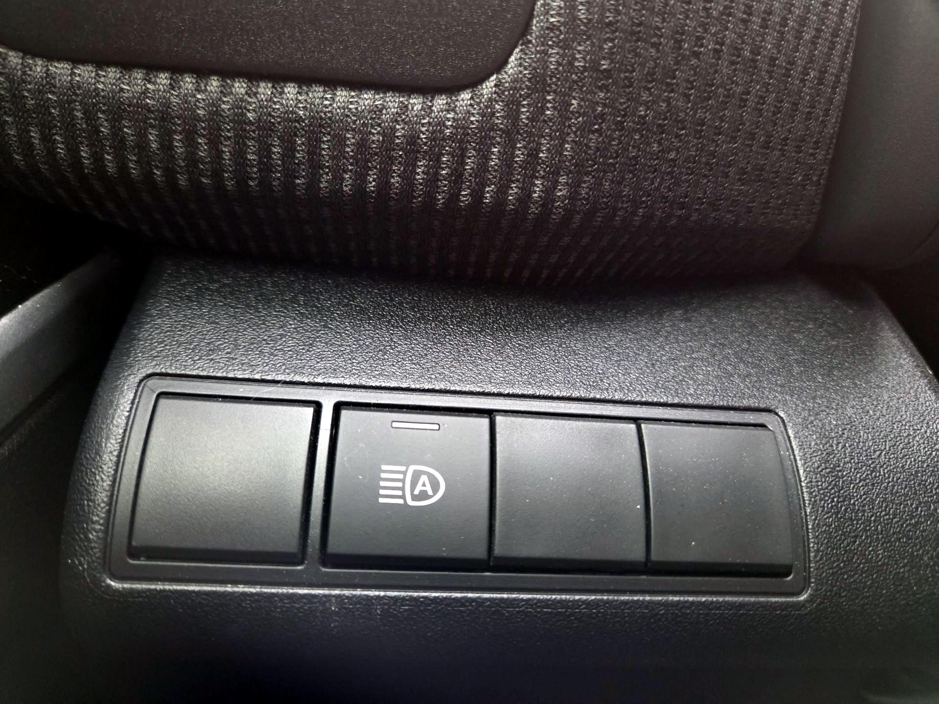 Thumbnail: 2025 Subaru Solterra - 13