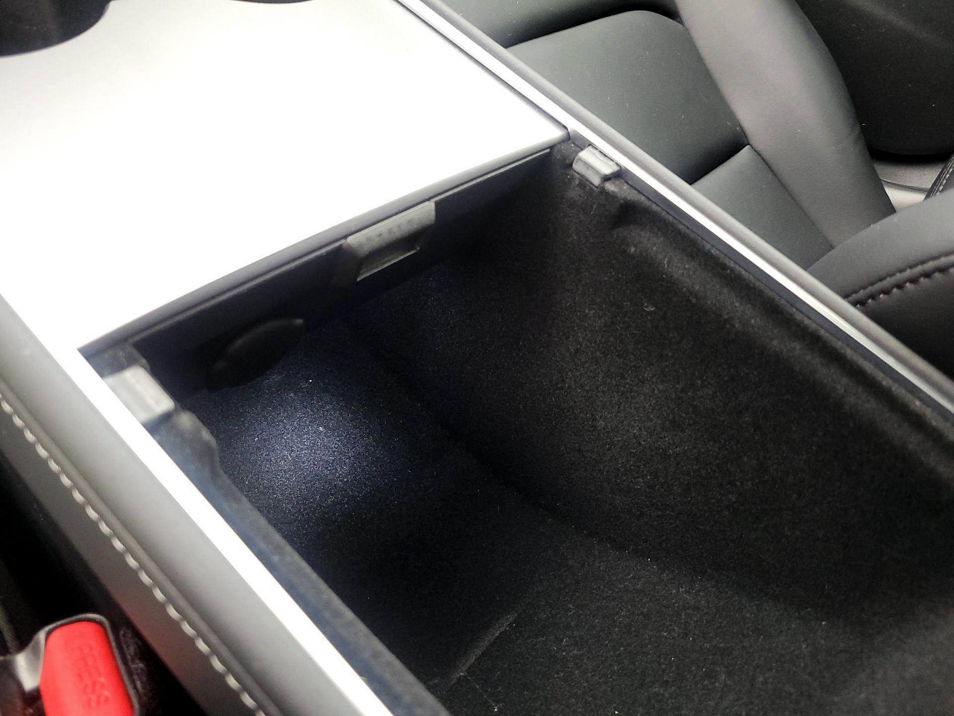 Thumbnail: 2021 Tesla Model 3 - 18