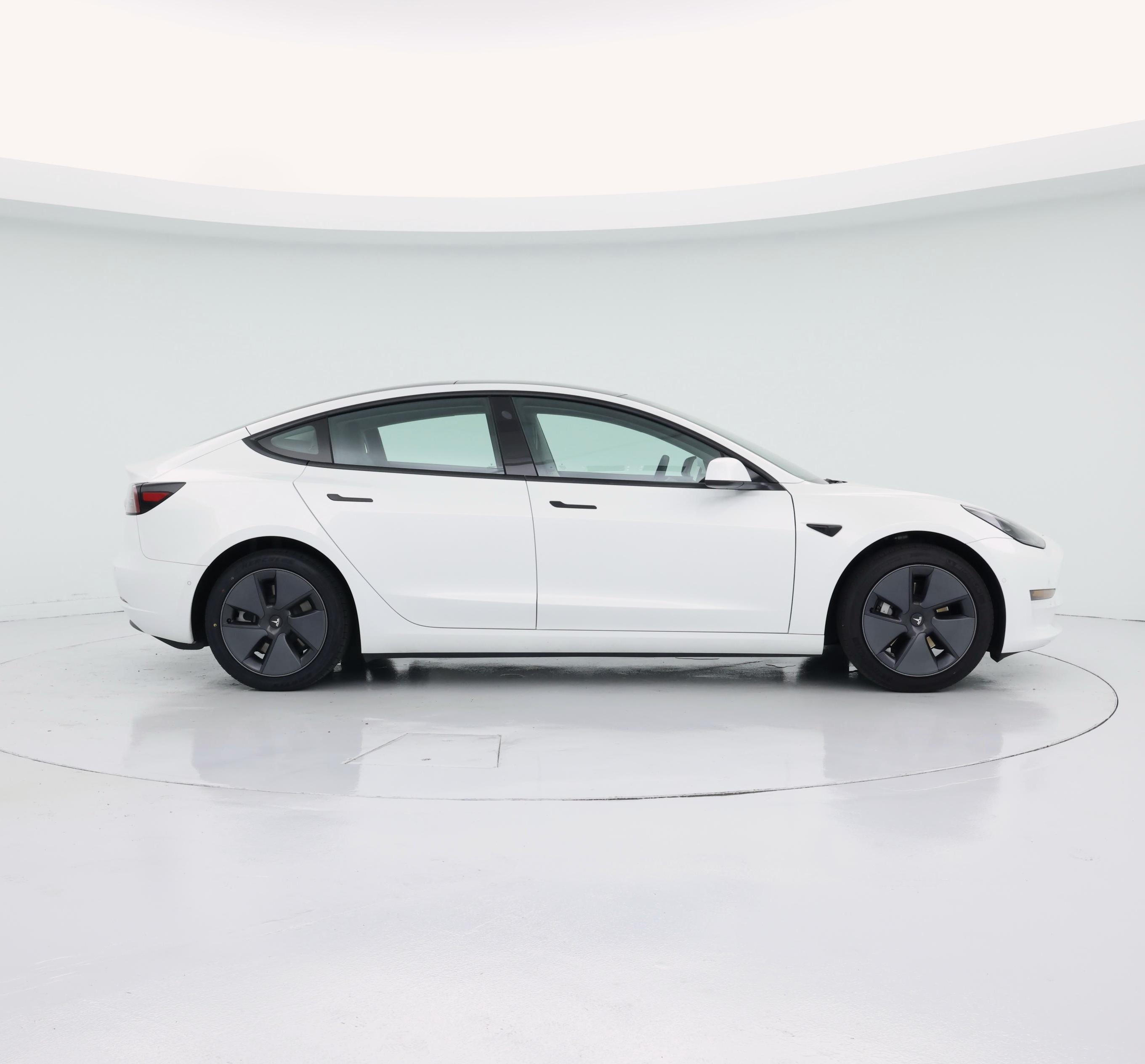 Thumbnail: 2021 Tesla Model 3 - 7