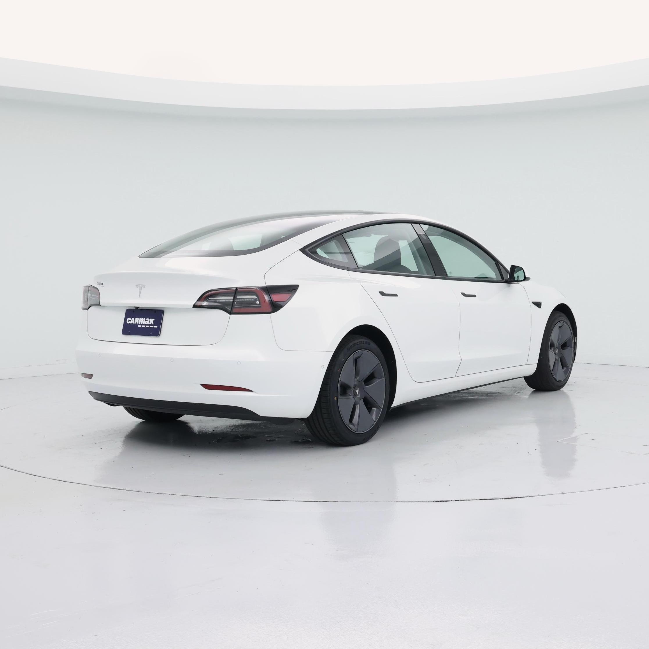 Thumbnail: 2021 Tesla Model 3 - 8