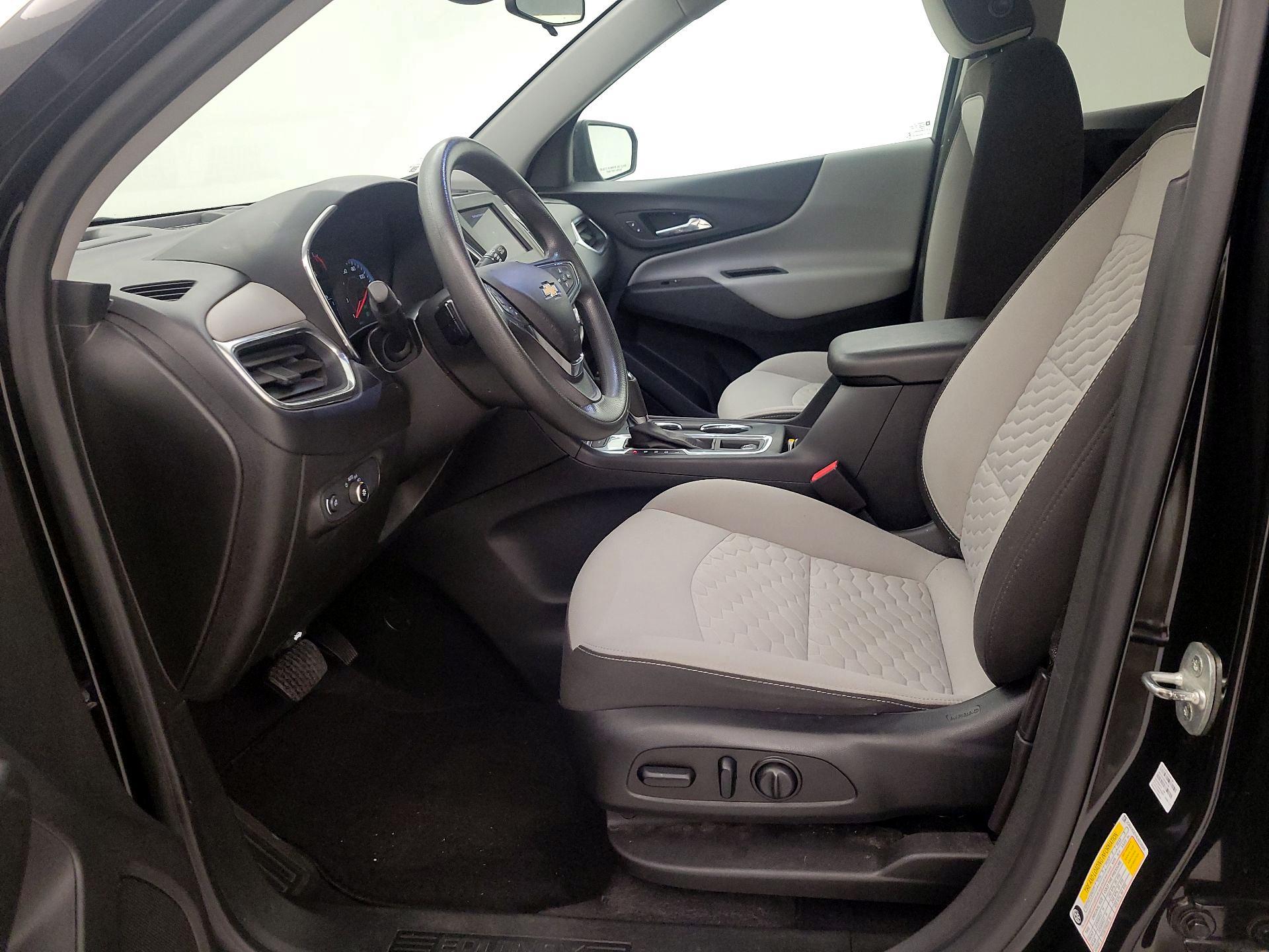 Thumbnail: 2020 Chevrolet Equinox - 11