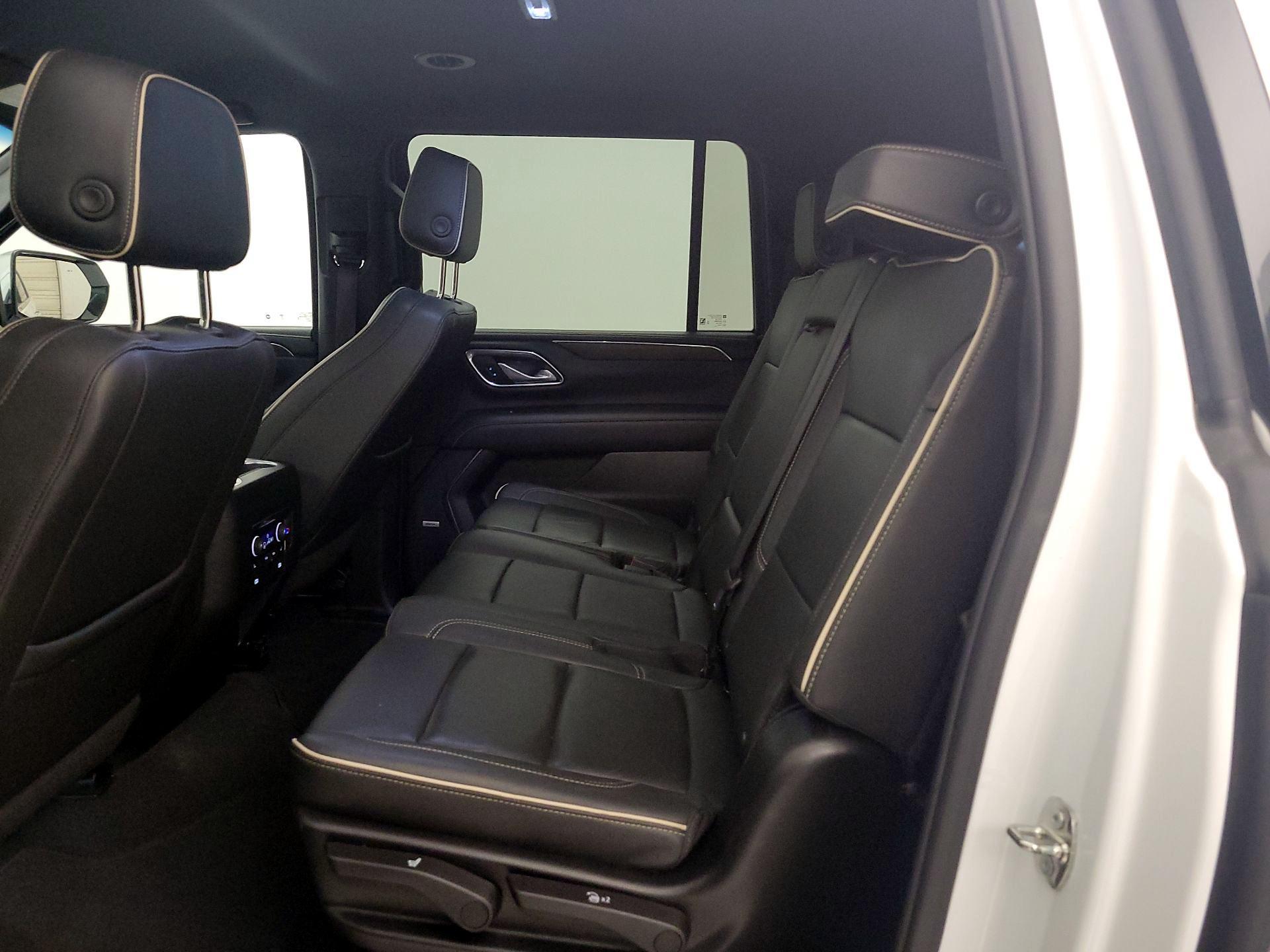 Thumbnail: 2024 Chevrolet Suburban - 19