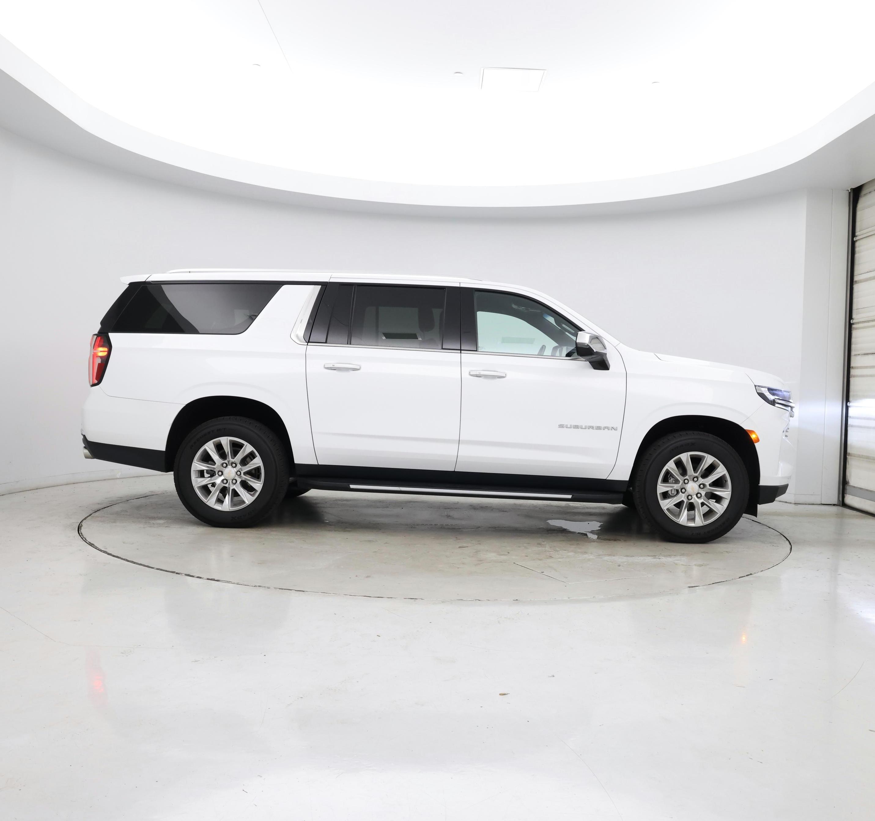 Thumbnail: 2024 Chevrolet Suburban - 7