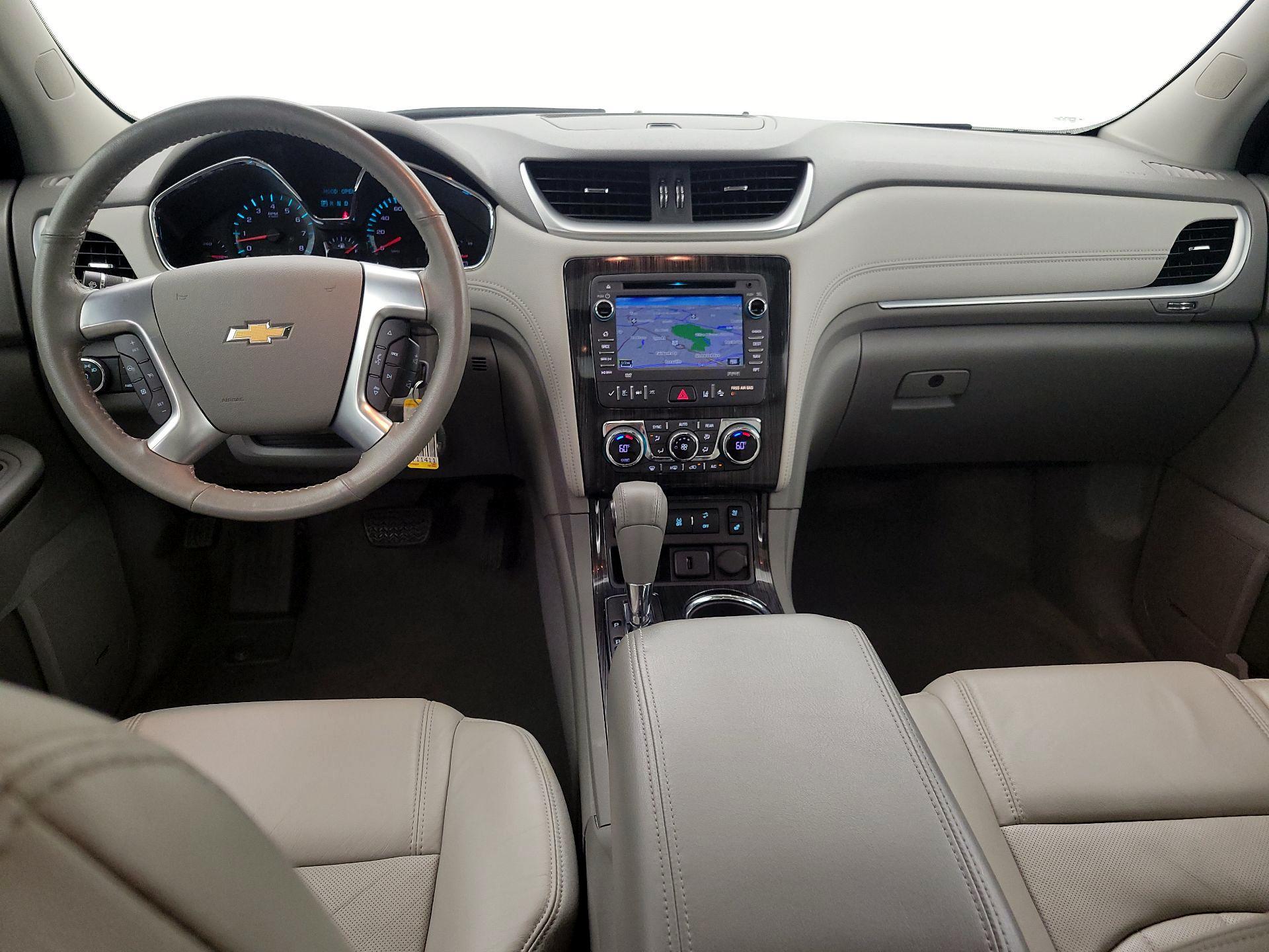 Thumbnail: 2016 Chevrolet Traverse - 9