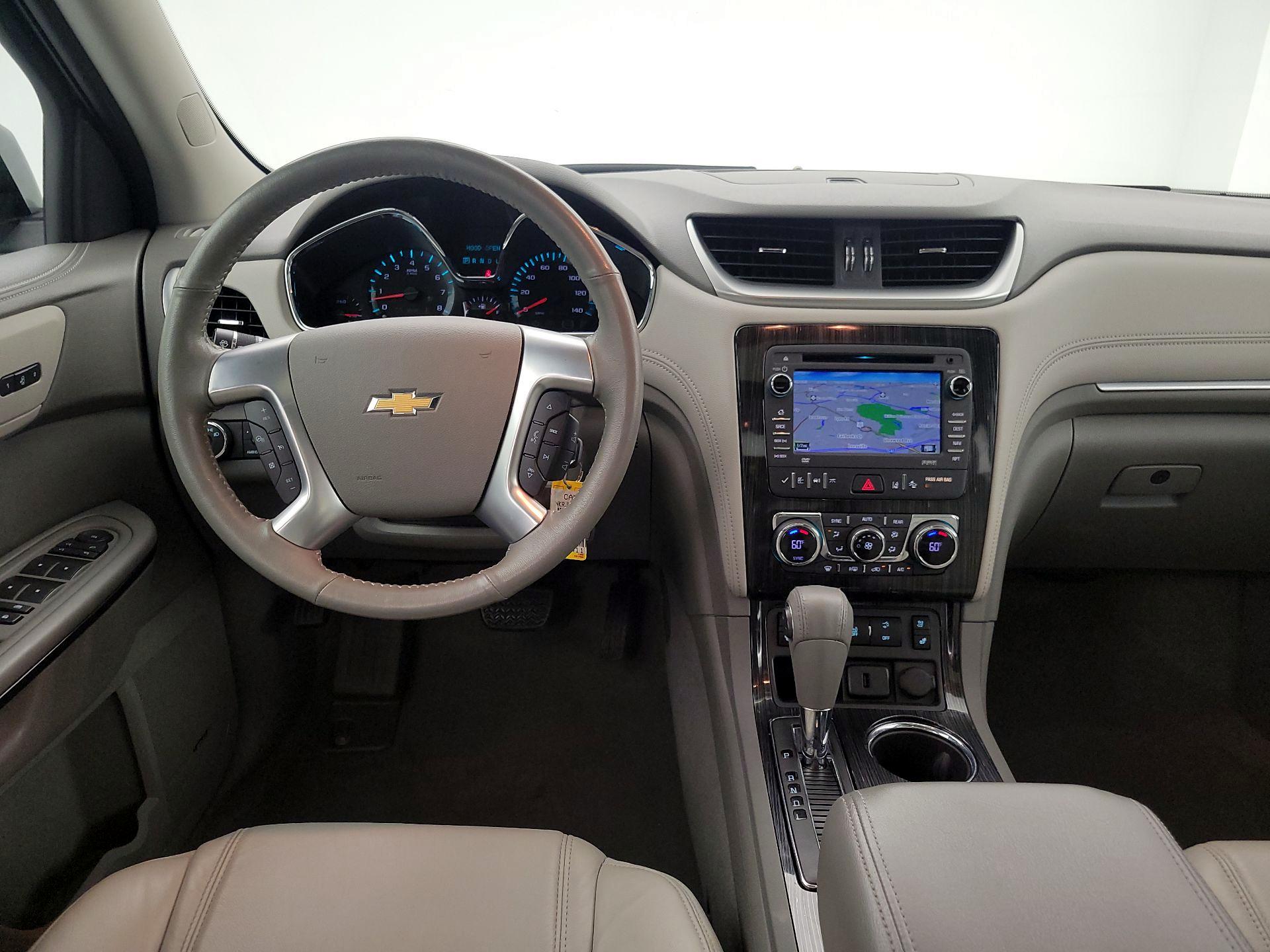 Thumbnail: 2016 Chevrolet Traverse - 10