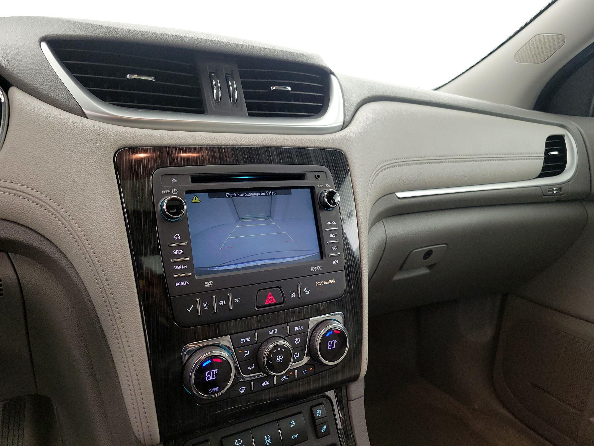 Thumbnail: 2016 Chevrolet Traverse - 15