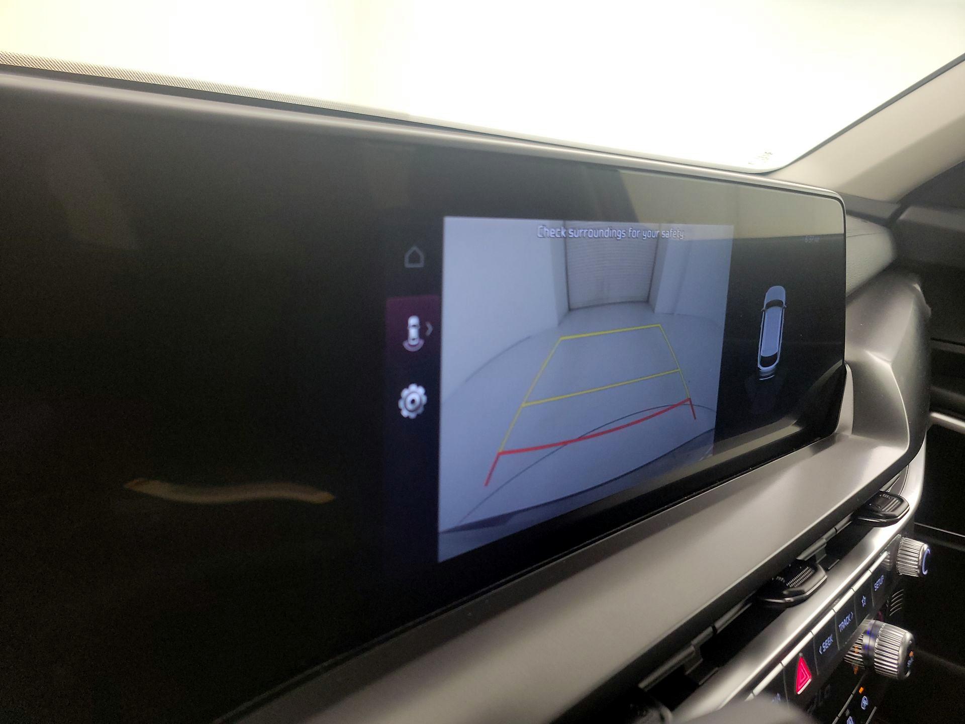 Thumbnail: 2025 Kia Telluride - 15