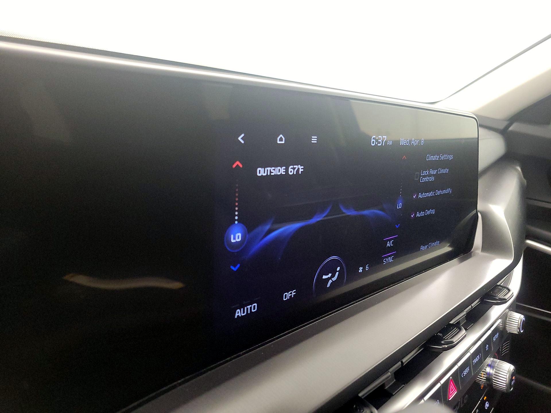 Thumbnail: 2025 Kia Telluride - 17