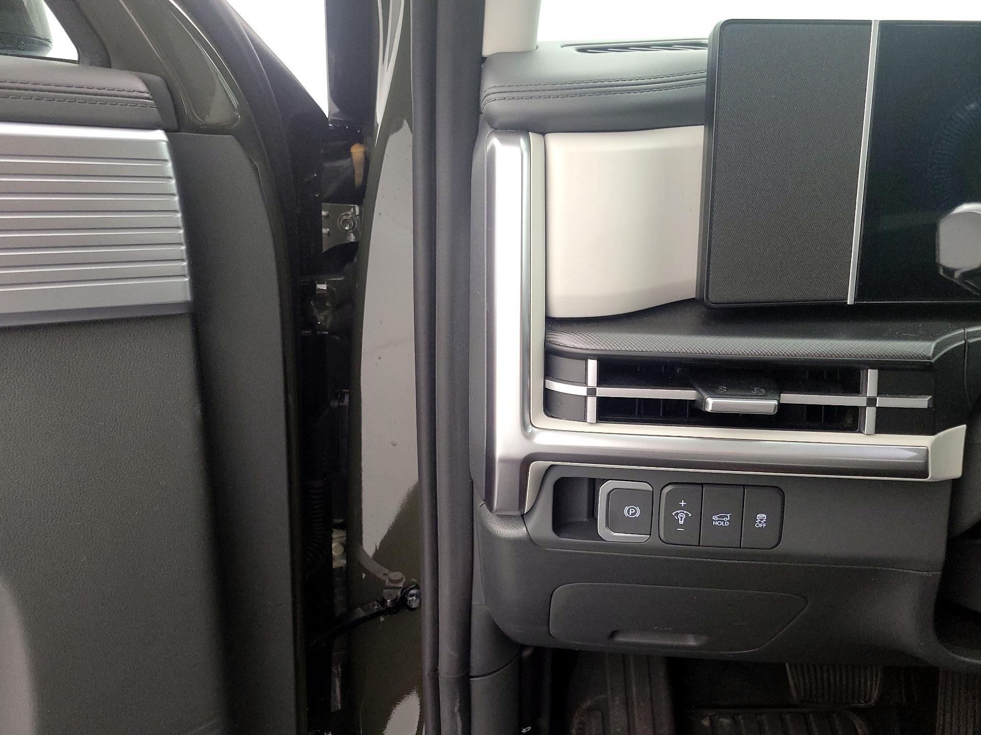 Thumbnail: 2024 Hyundai Santa Fe - 13