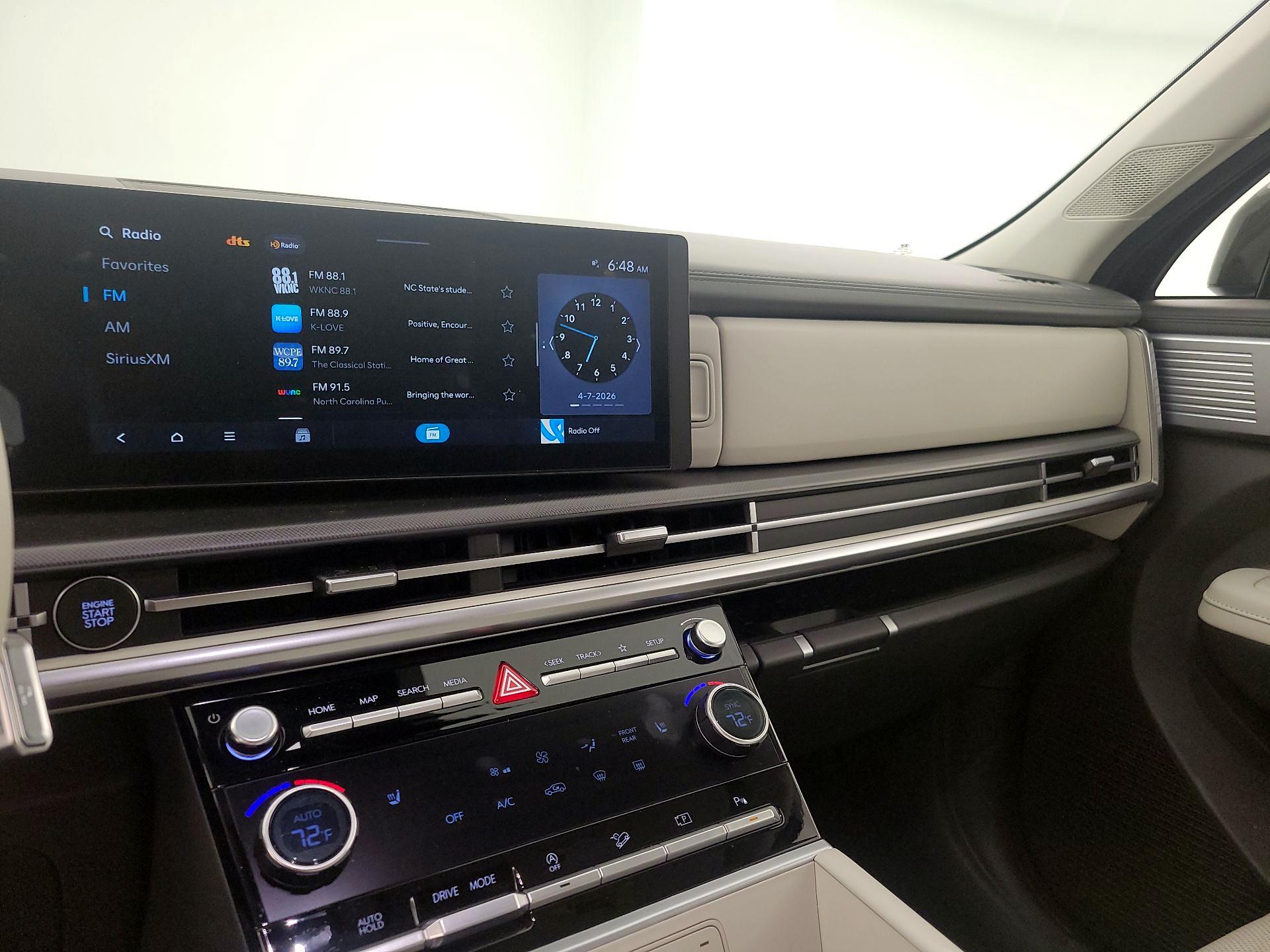 Thumbnail: 2024 Hyundai Santa Fe - 15