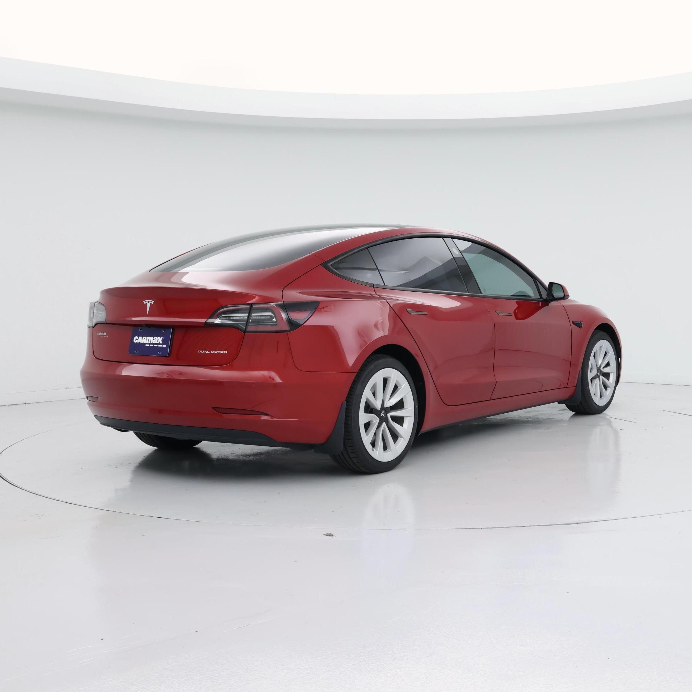 Thumbnail: 2022 Tesla Model 3 - 8