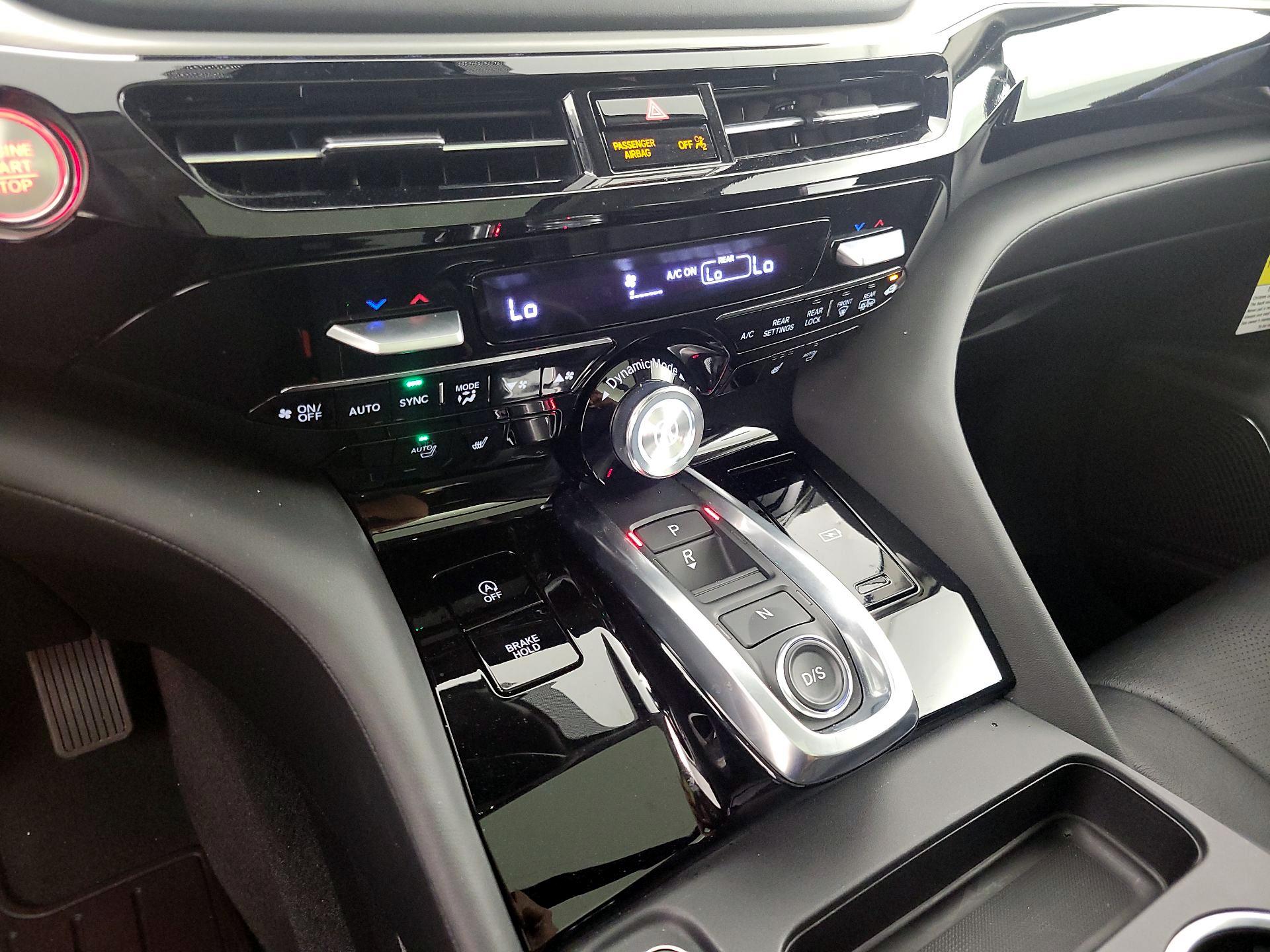 Thumbnail: 2025 Acura MDX - 17