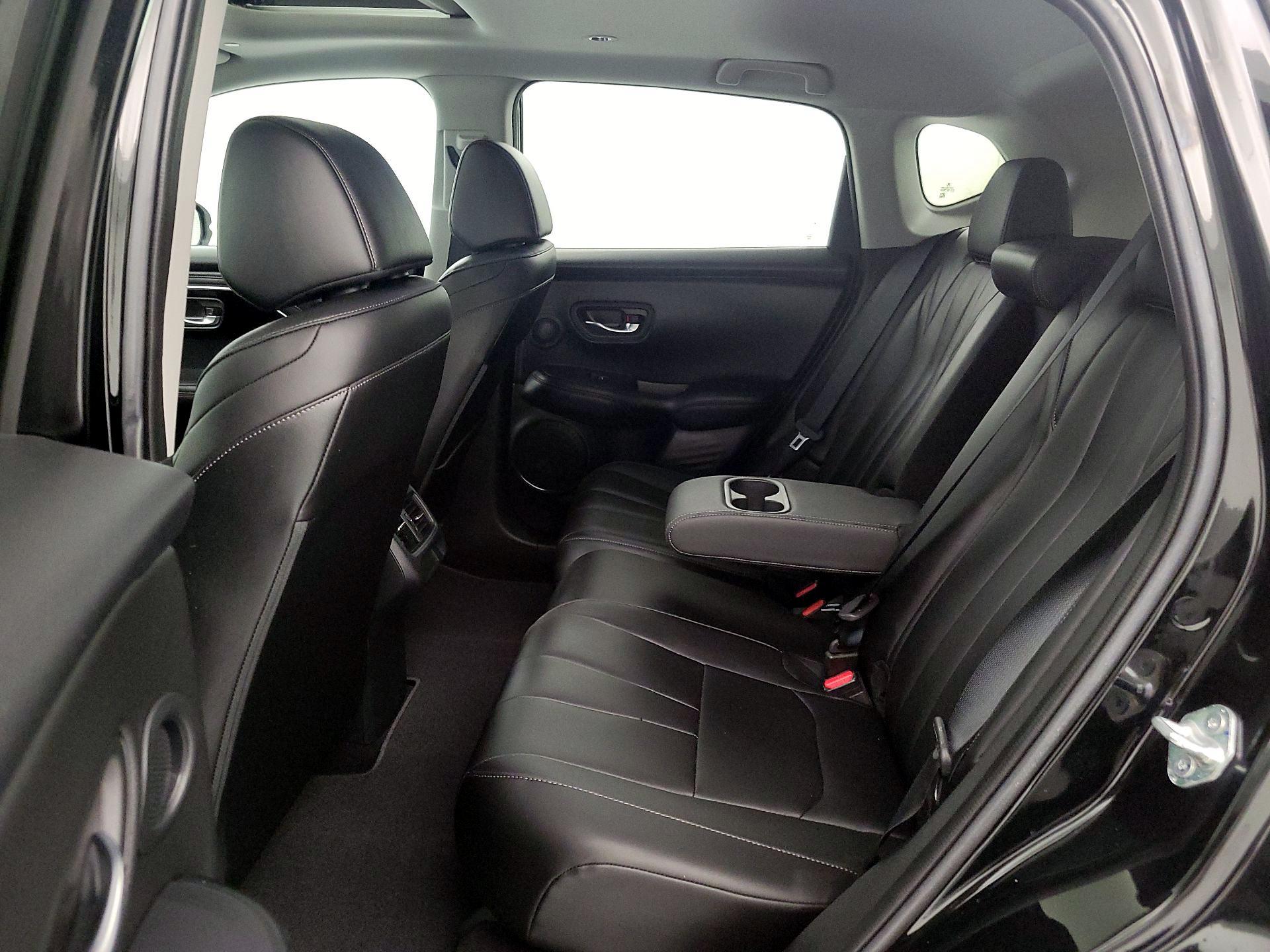 Thumbnail: 2025 Acura ADX - 20