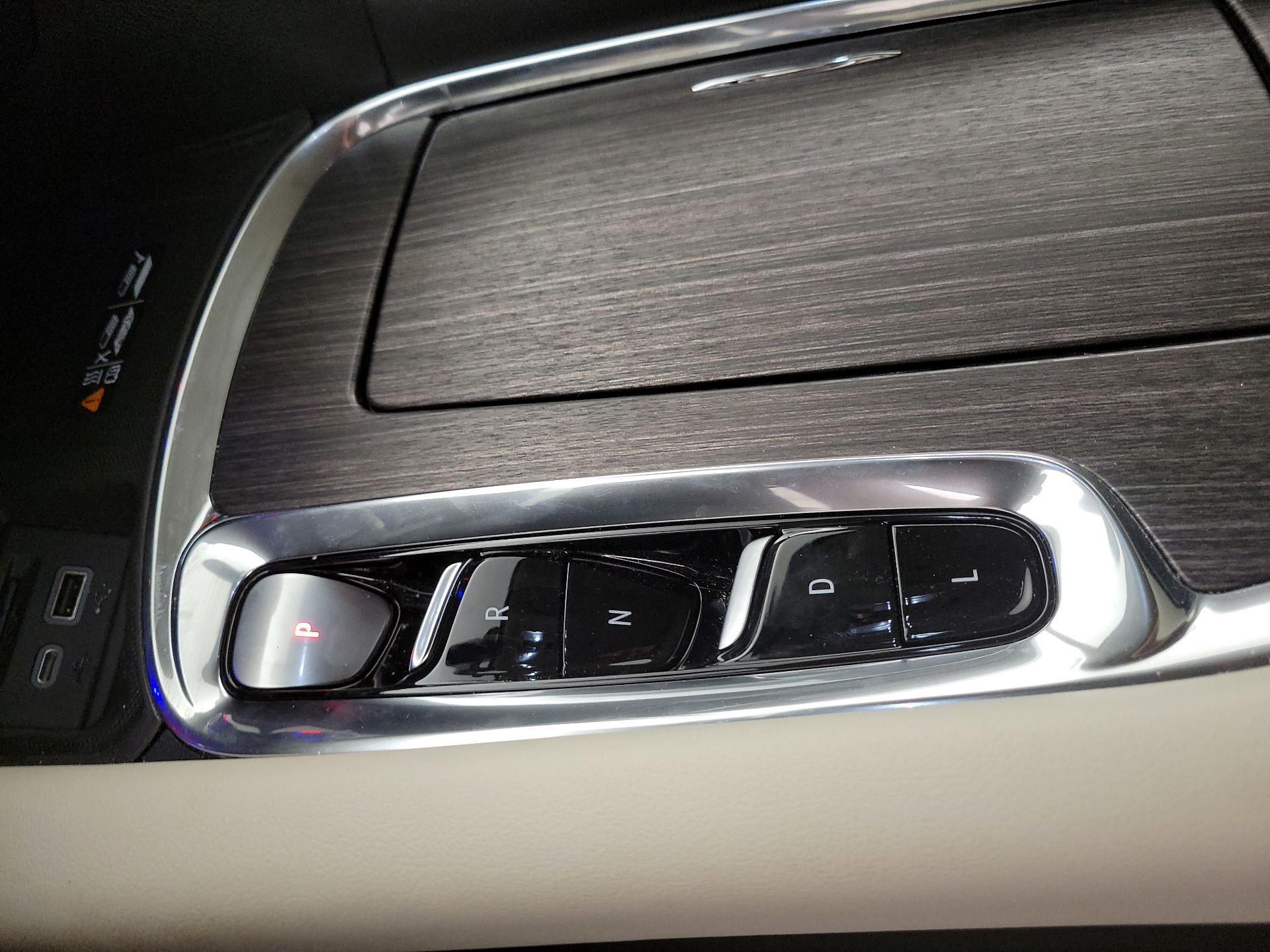 Thumbnail: 2023 Buick Enclave - 17