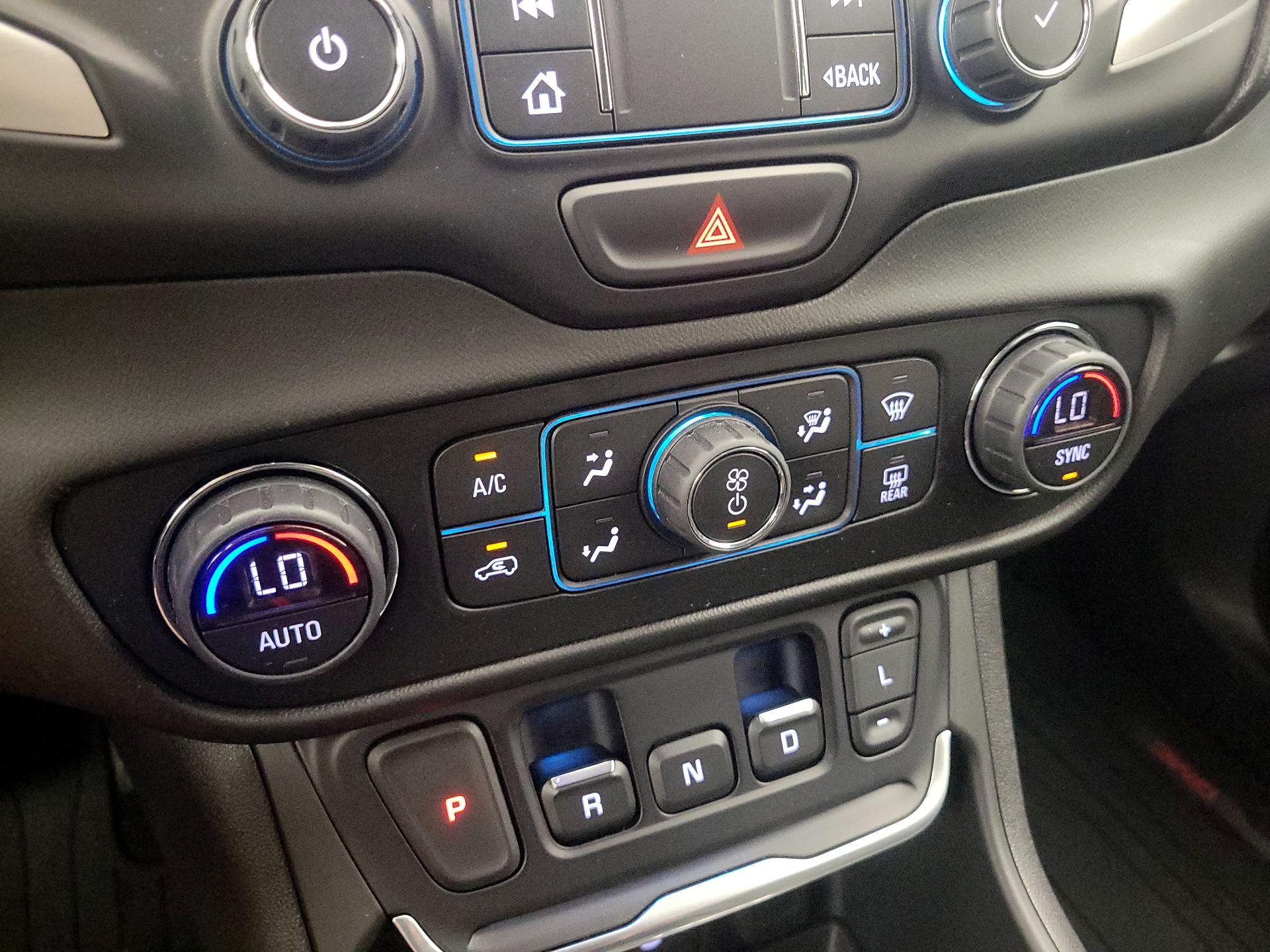 Thumbnail: 2021 GMC Terrain - 16