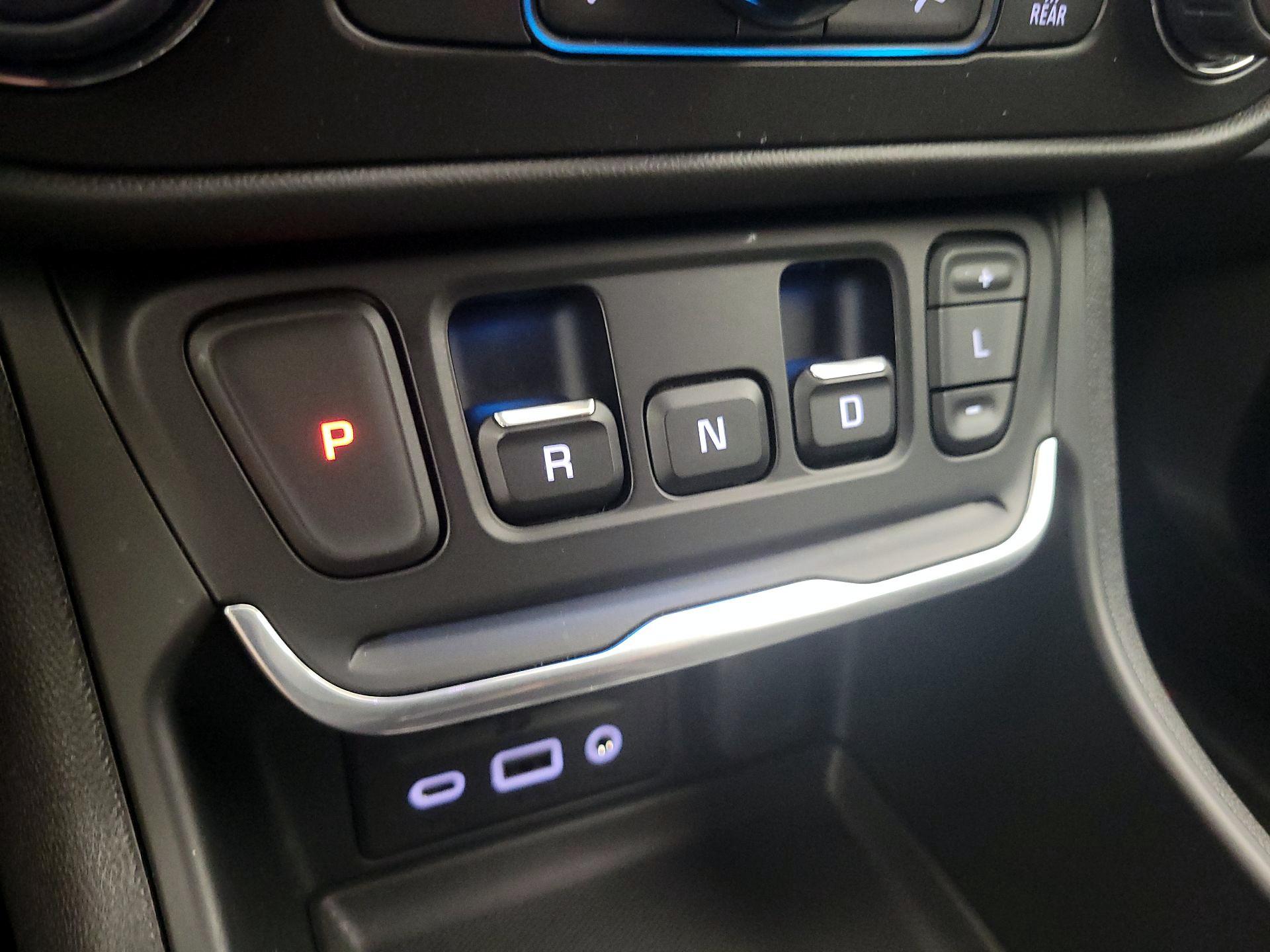 Thumbnail: 2021 GMC Terrain - 17