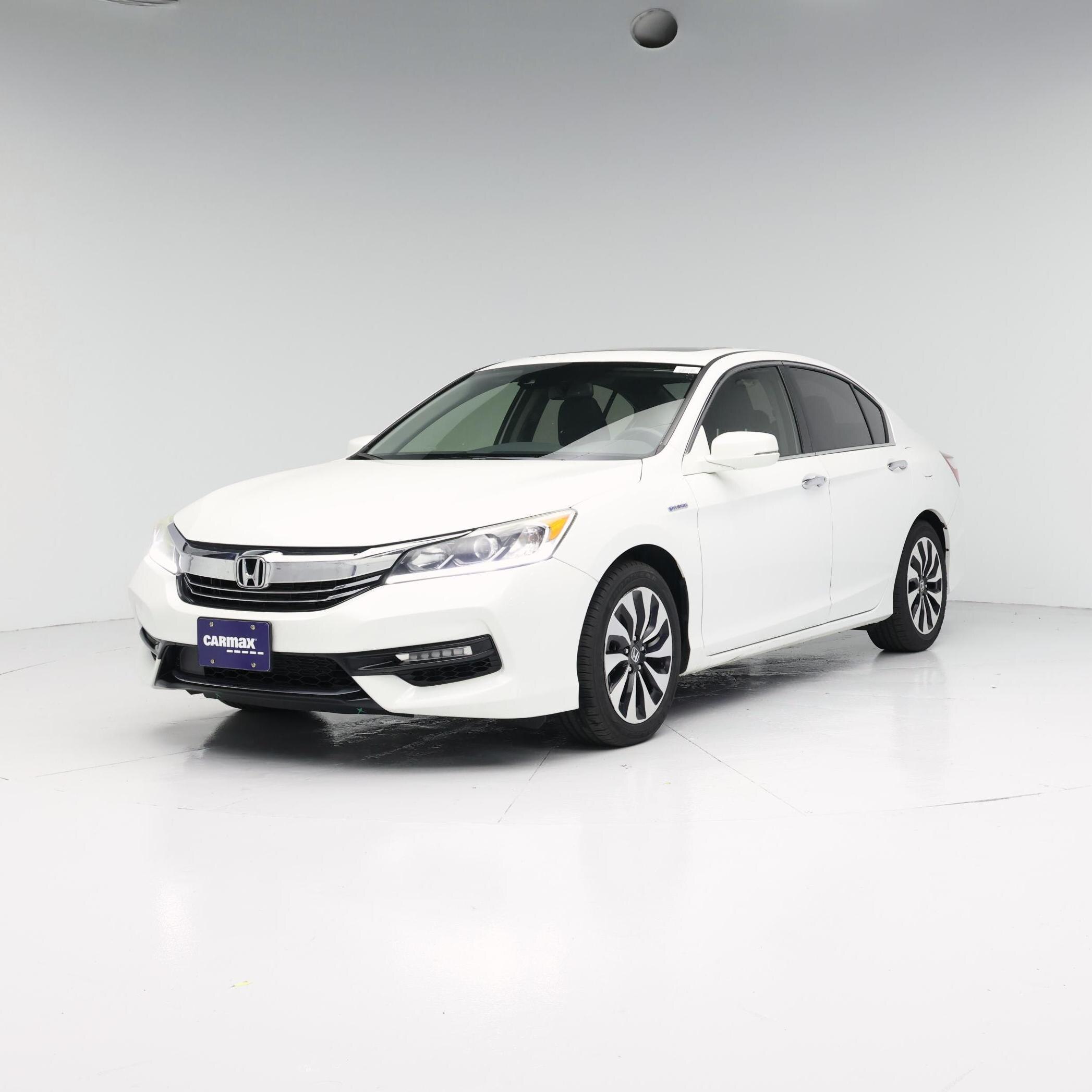 Thumbnail: 2017 Honda Accord - 4