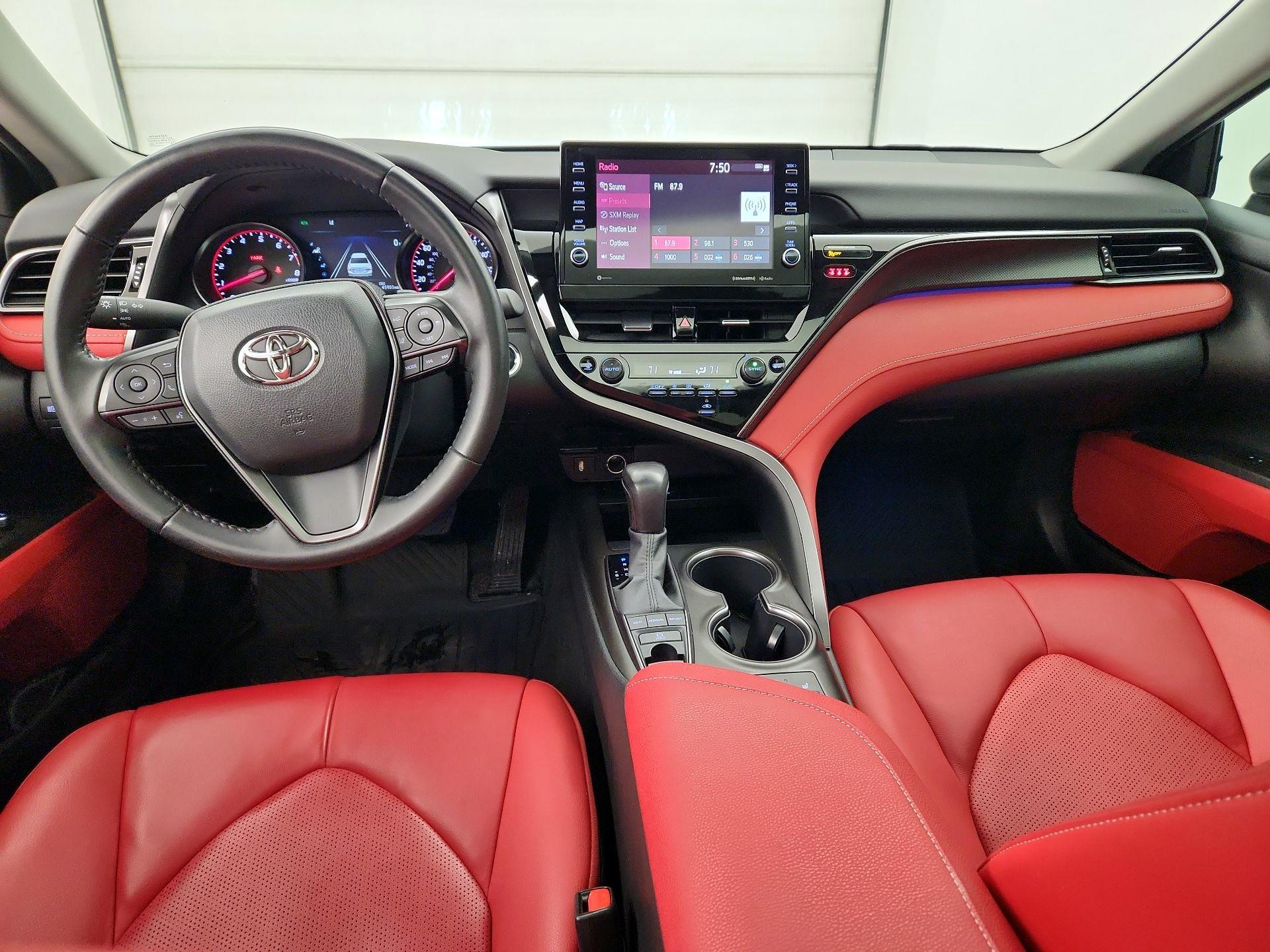 Thumbnail: 2022 Toyota Camry - 9