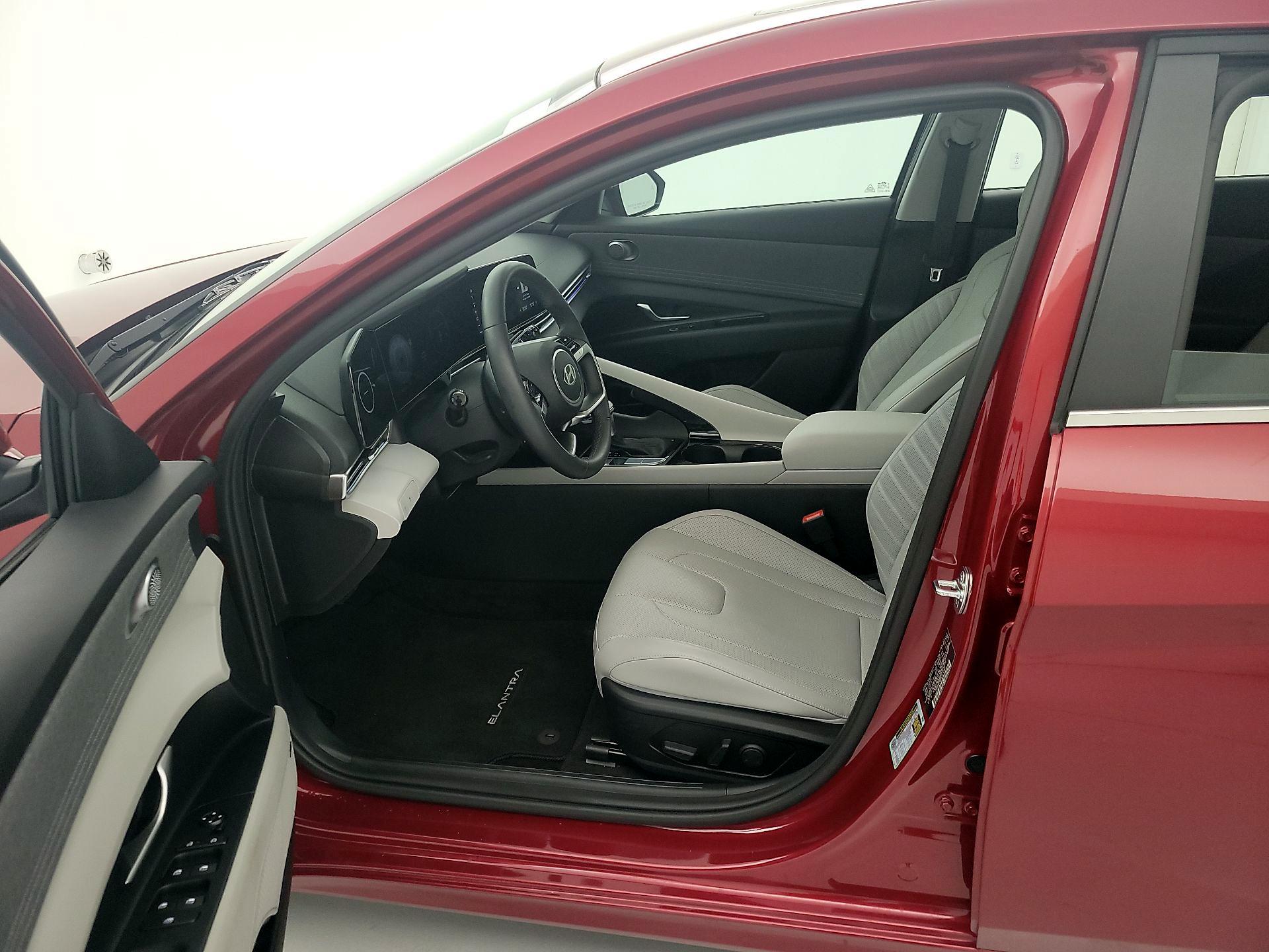 Thumbnail: 2024 Hyundai Elantra - 11