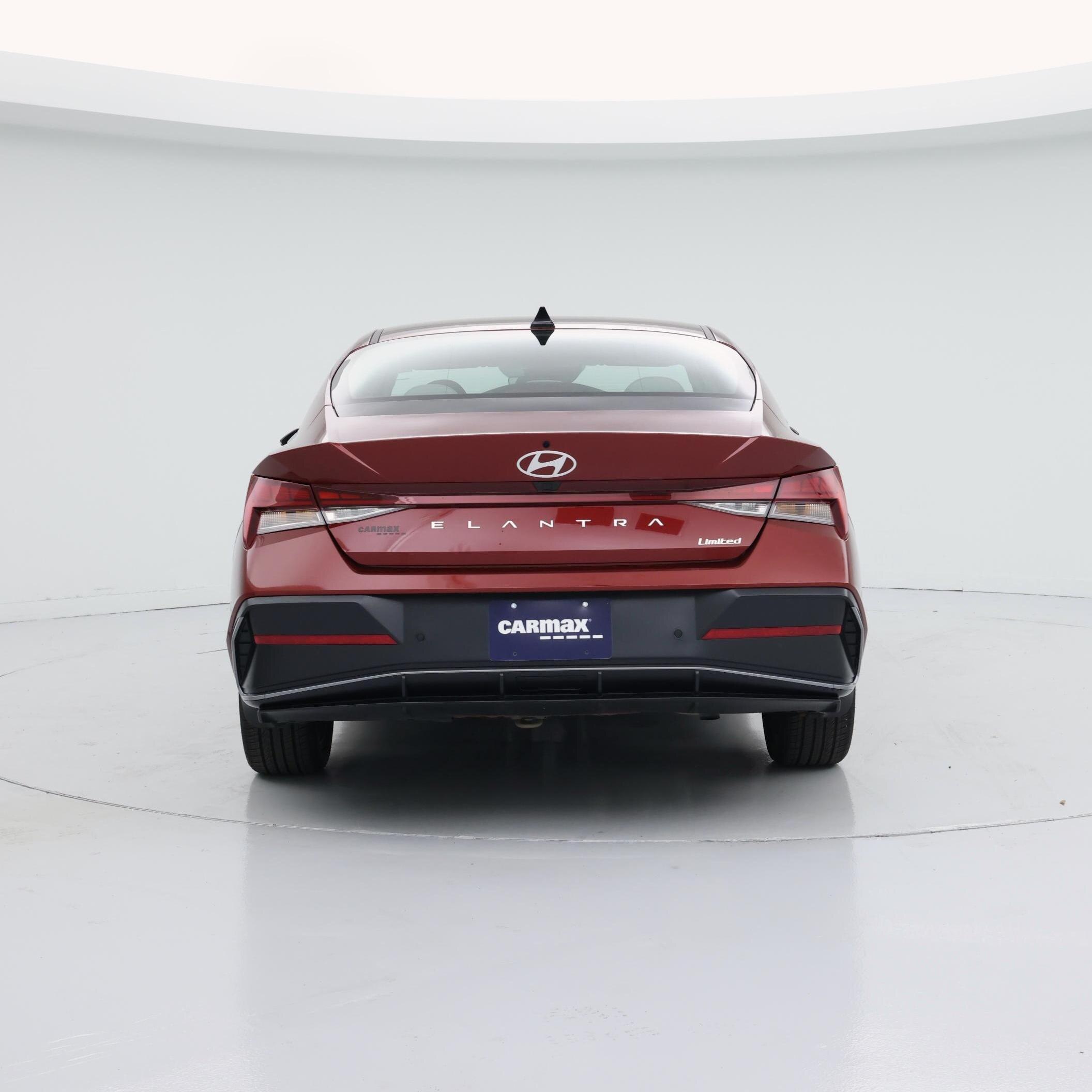 Thumbnail: 2024 Hyundai Elantra - 6