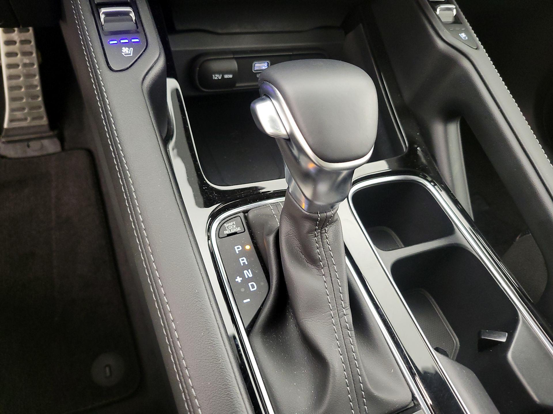 Thumbnail: 2023 Kia Telluride - 18