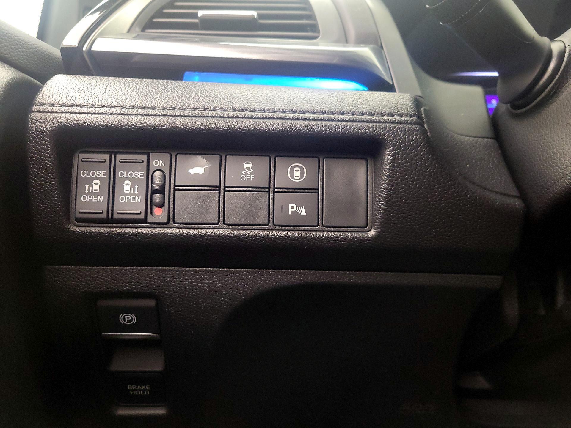 Thumbnail: 2022 Honda Odyssey - 13