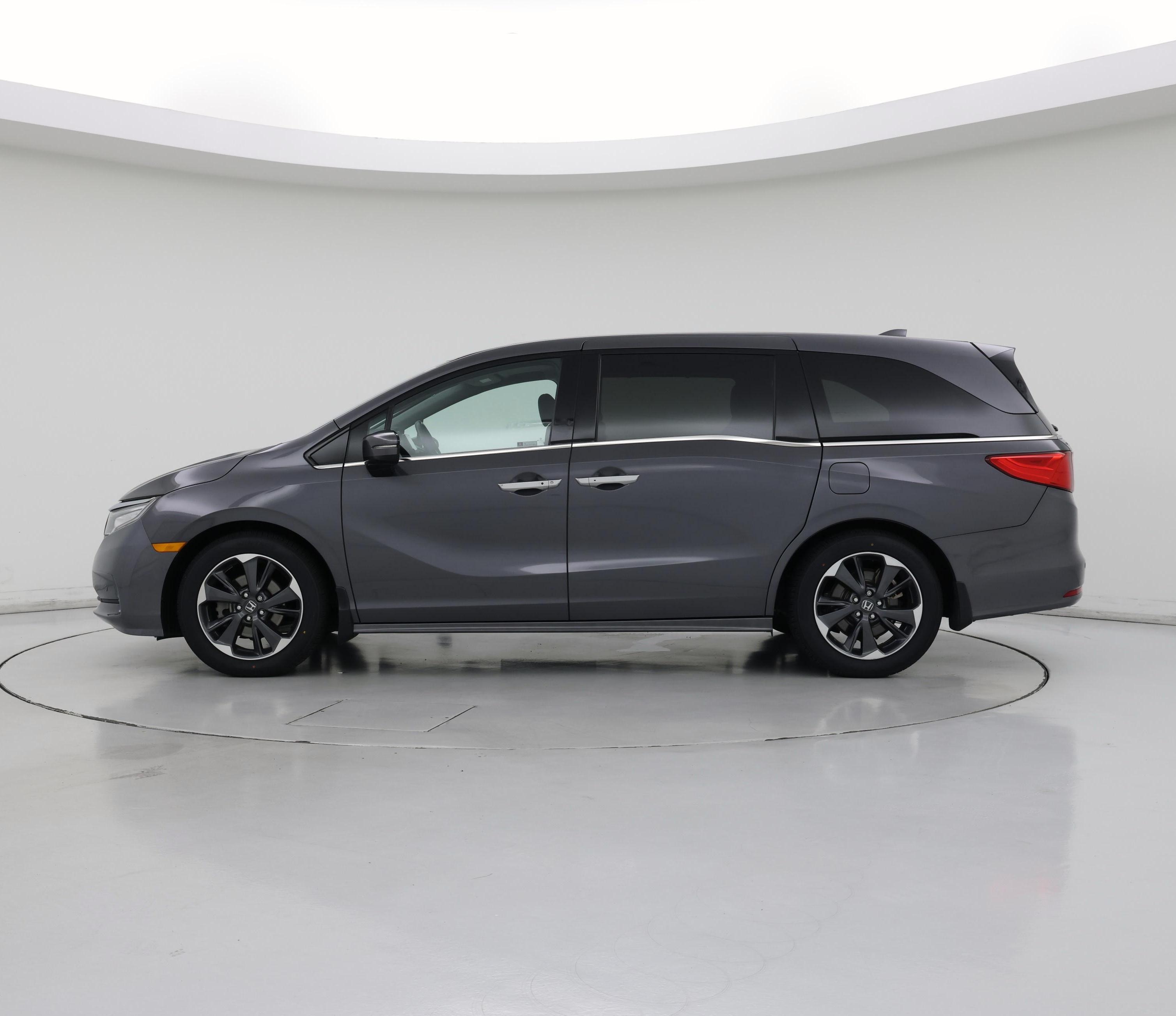 Thumbnail: 2022 Honda Odyssey - 3