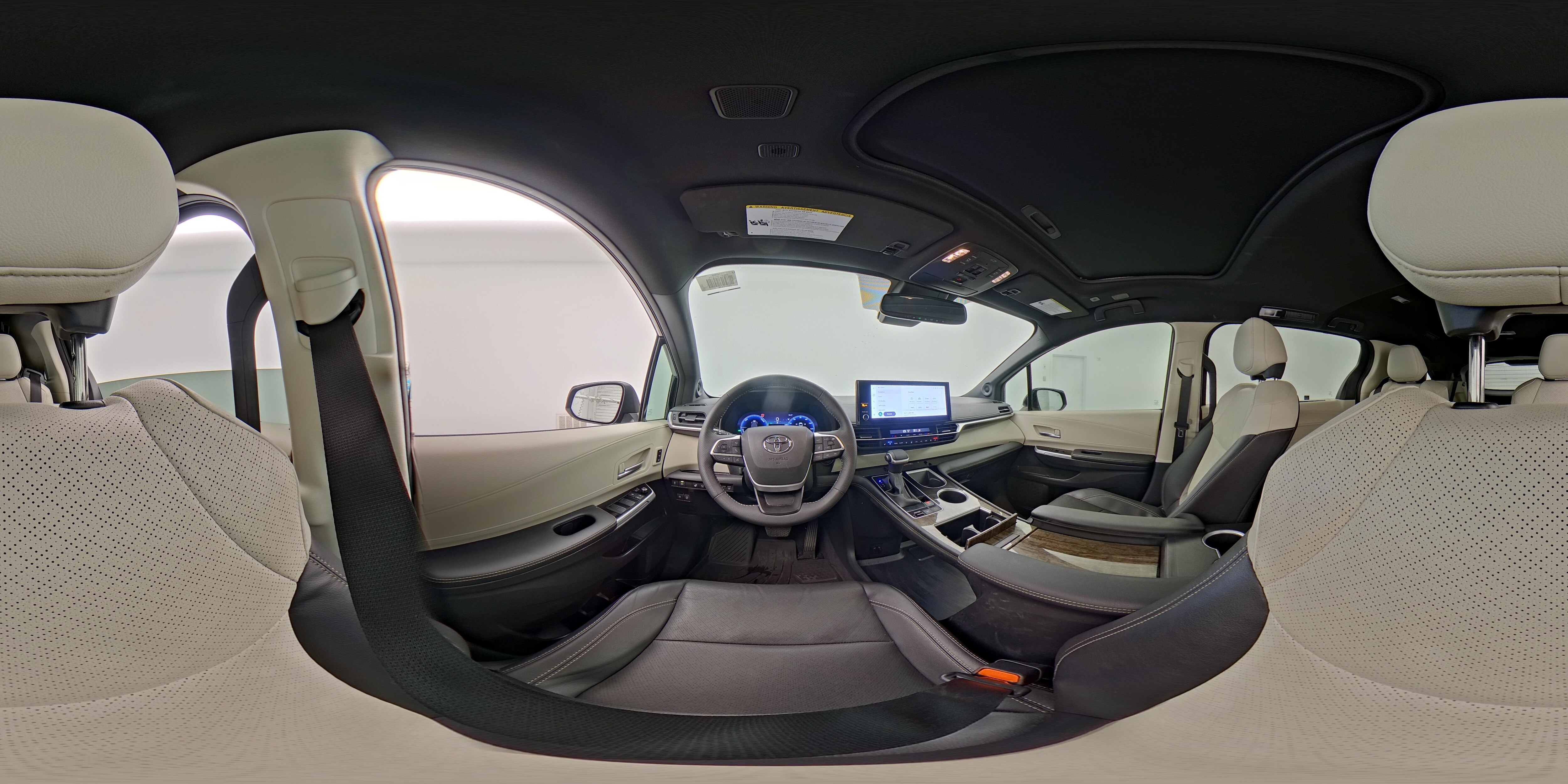 2025 Toyota Sienna Platinum - Photo 30