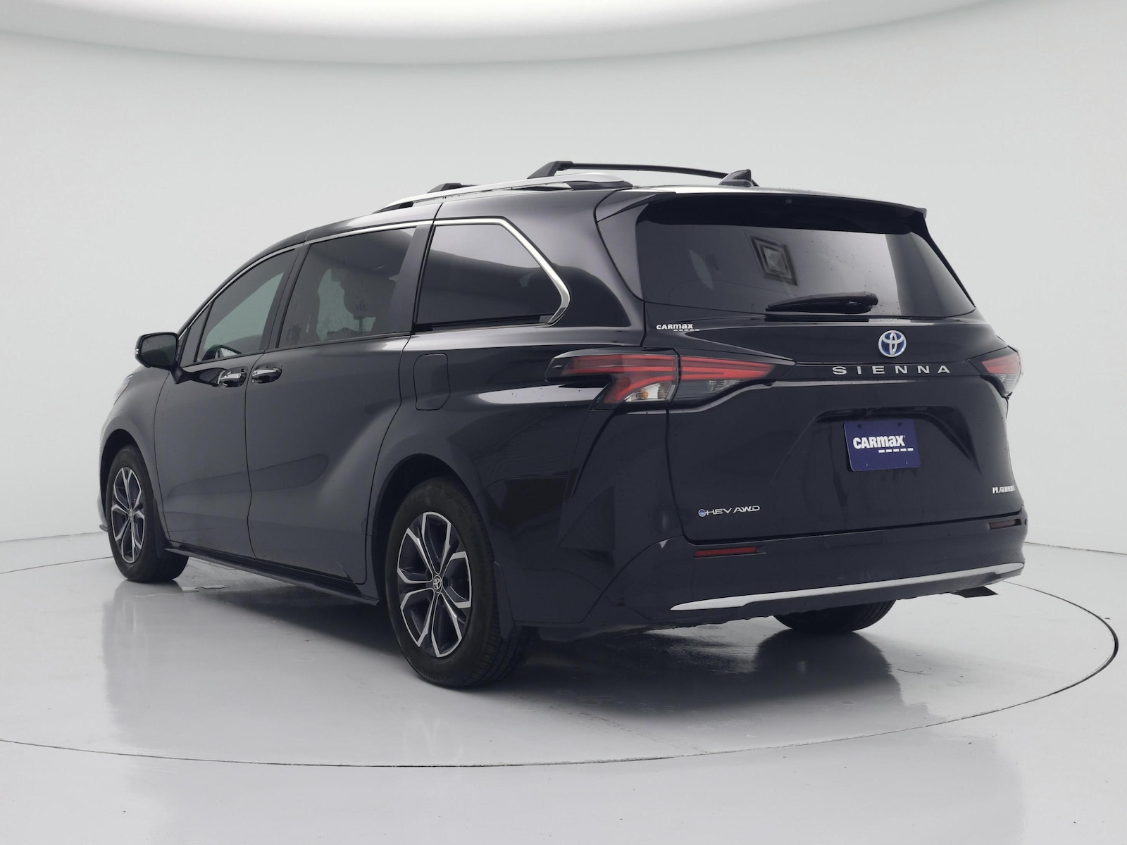 2025 Toyota Sienna Platinum - Photo 3