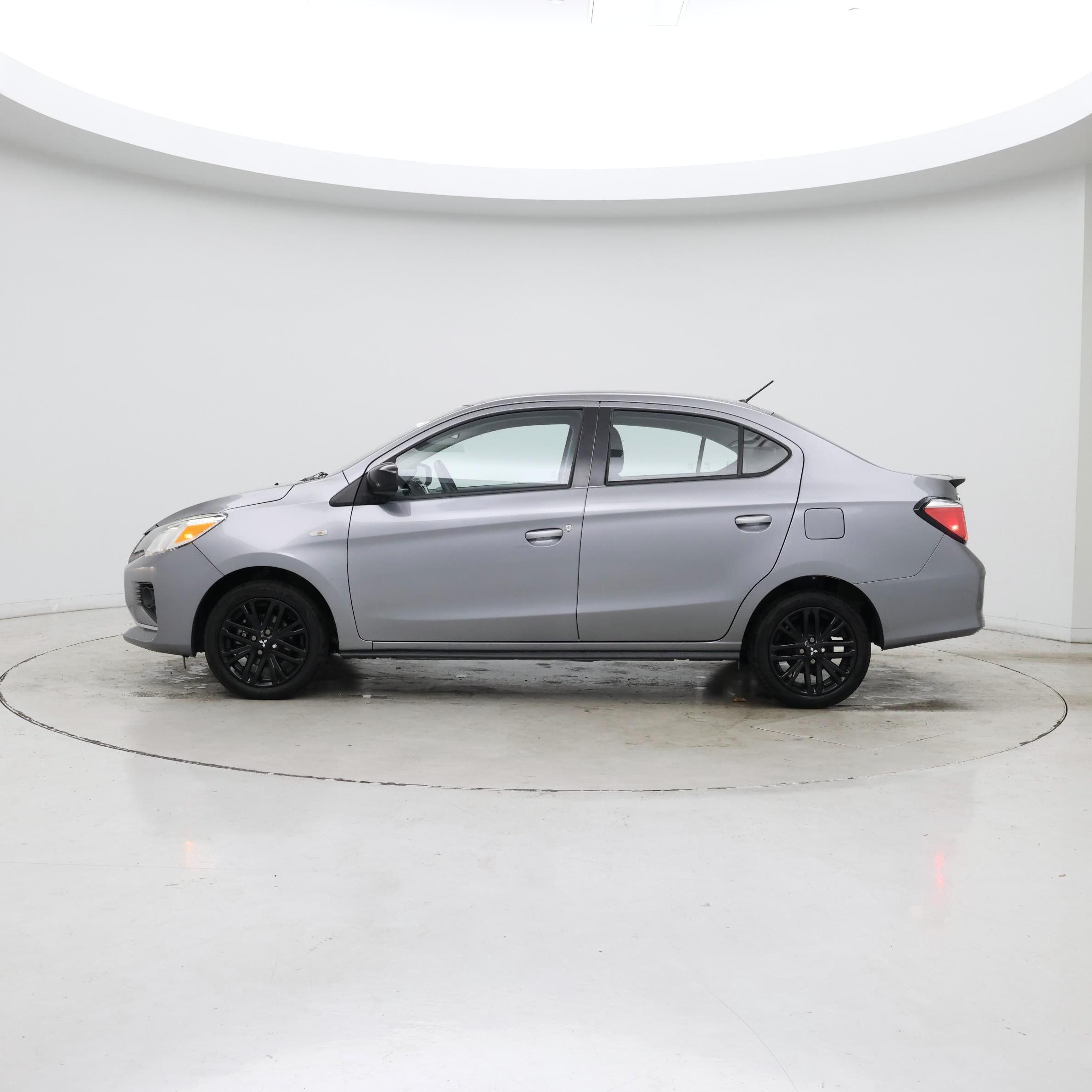 Thumbnail: 2022 Mitsubishi Mirage G4 - 3