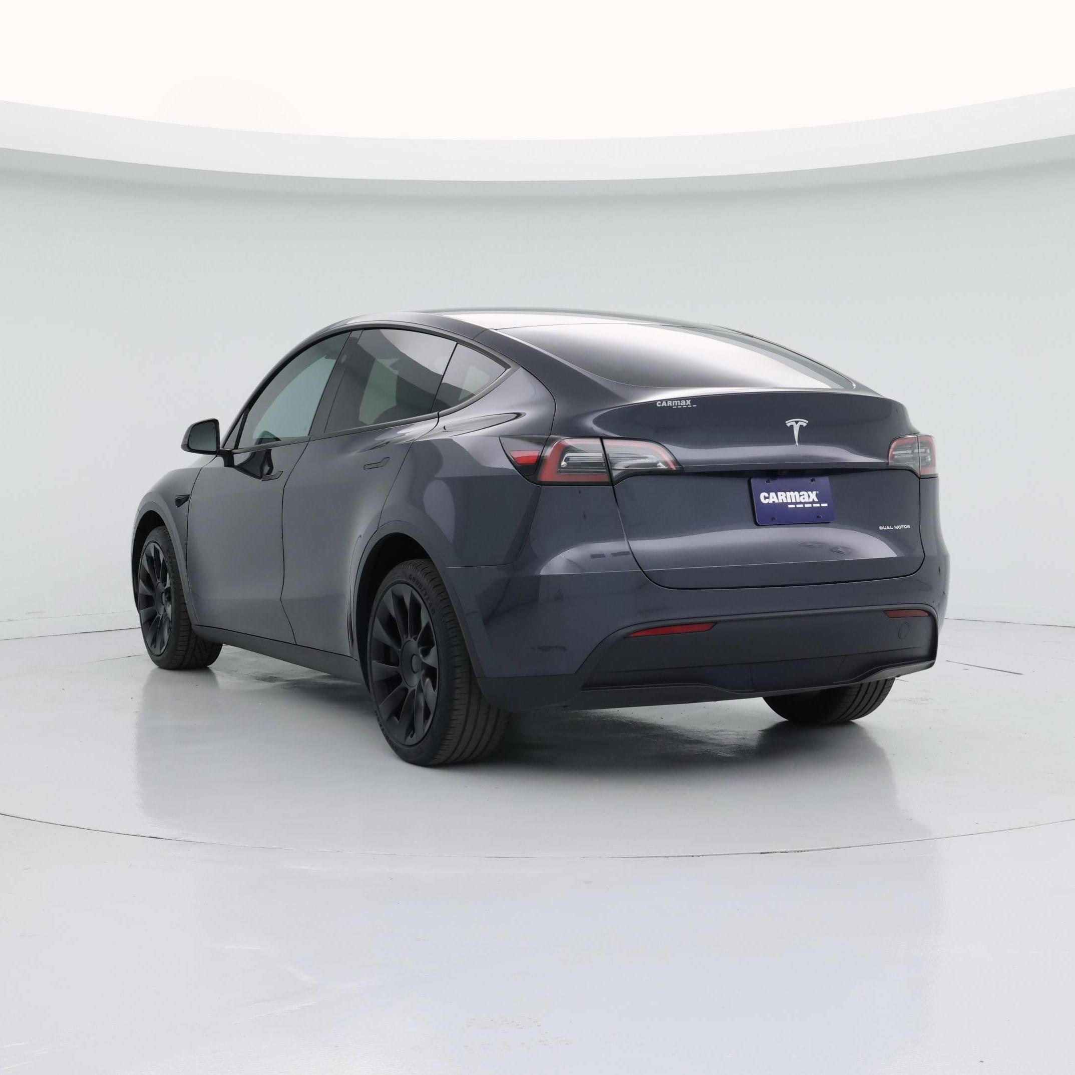 Thumbnail: 2025 Tesla Model Y - 2