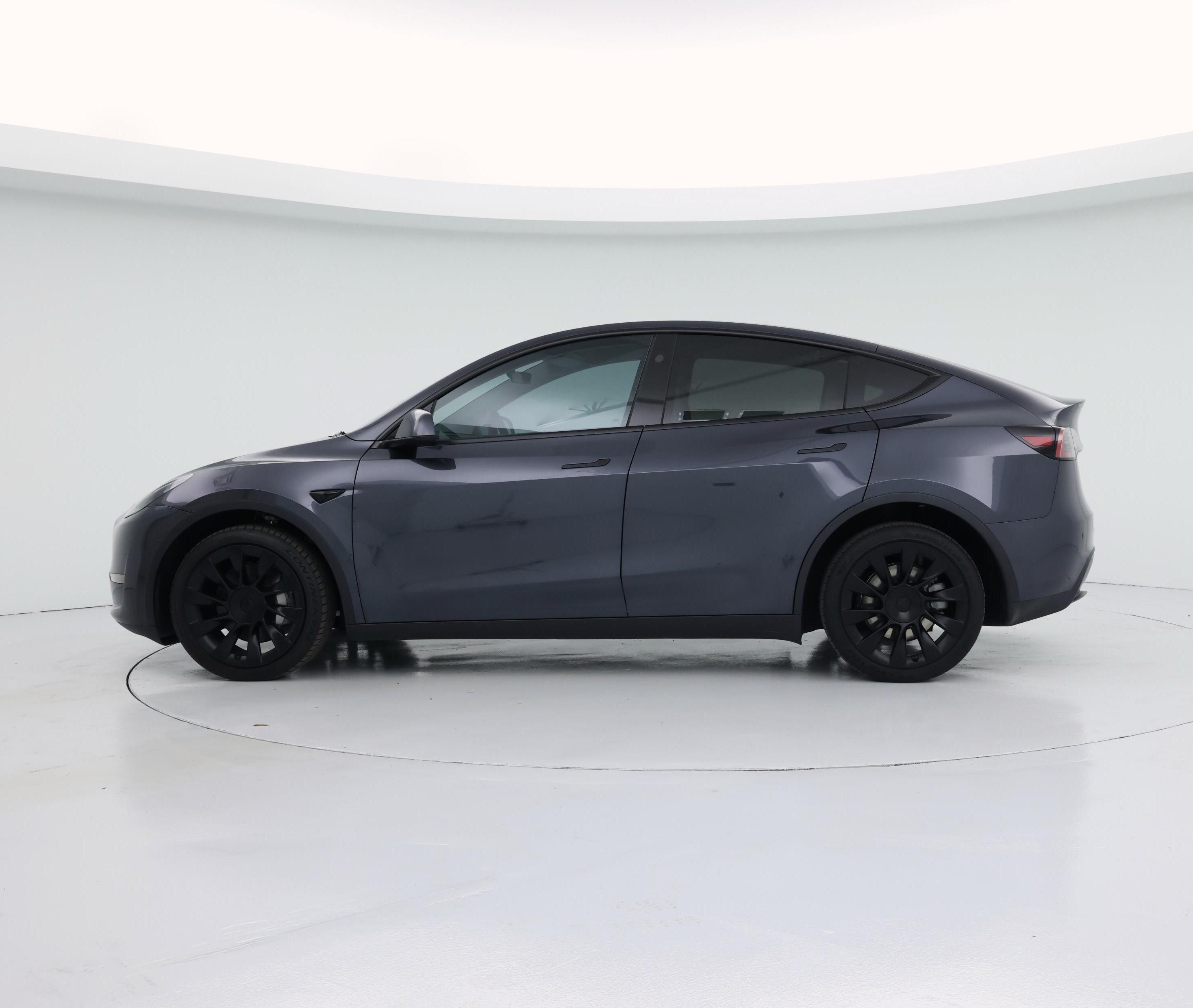 Thumbnail: 2025 Tesla Model Y - 3