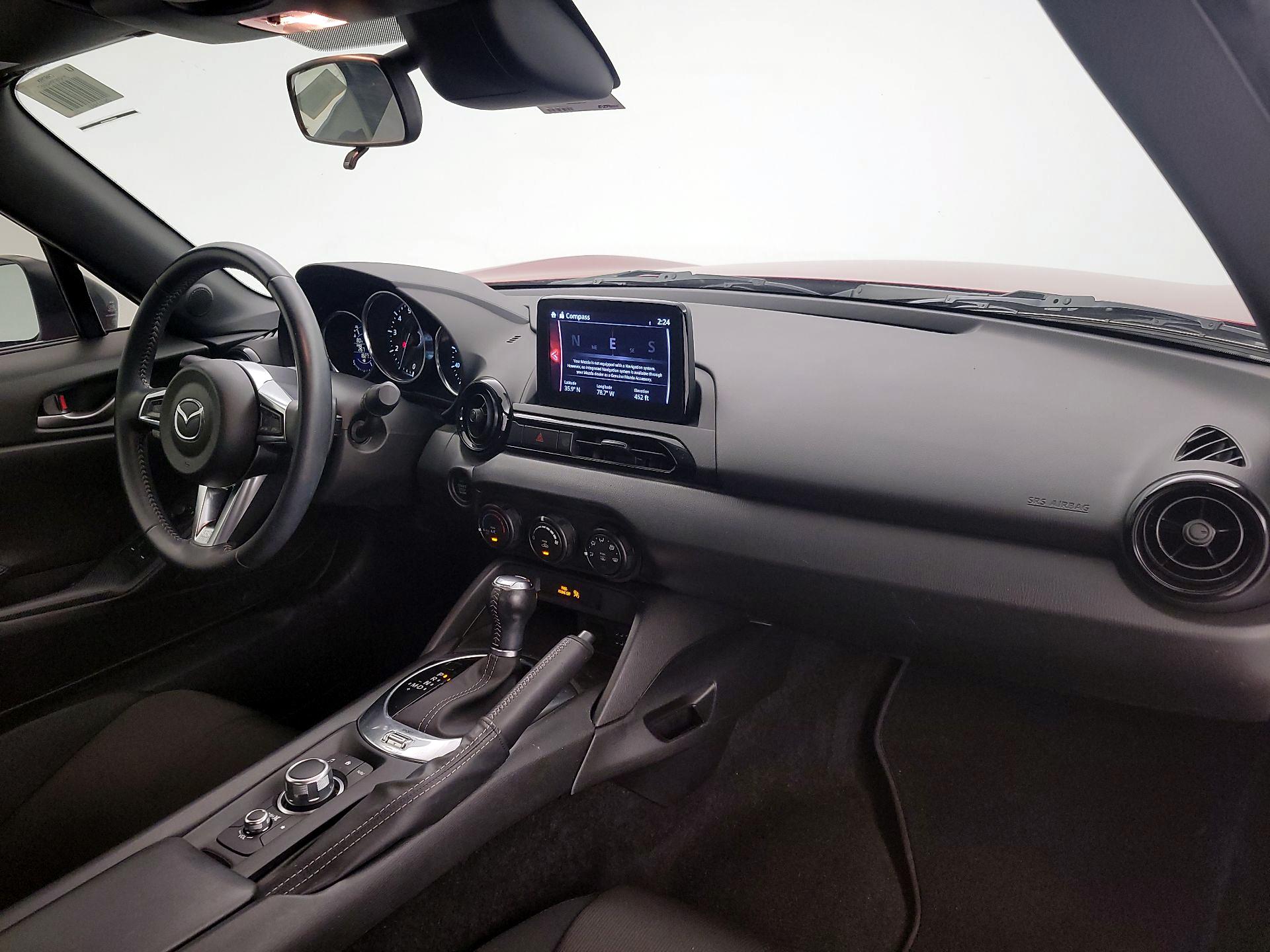 Thumbnail: 2021 Mazda MX-5 Miata - 9