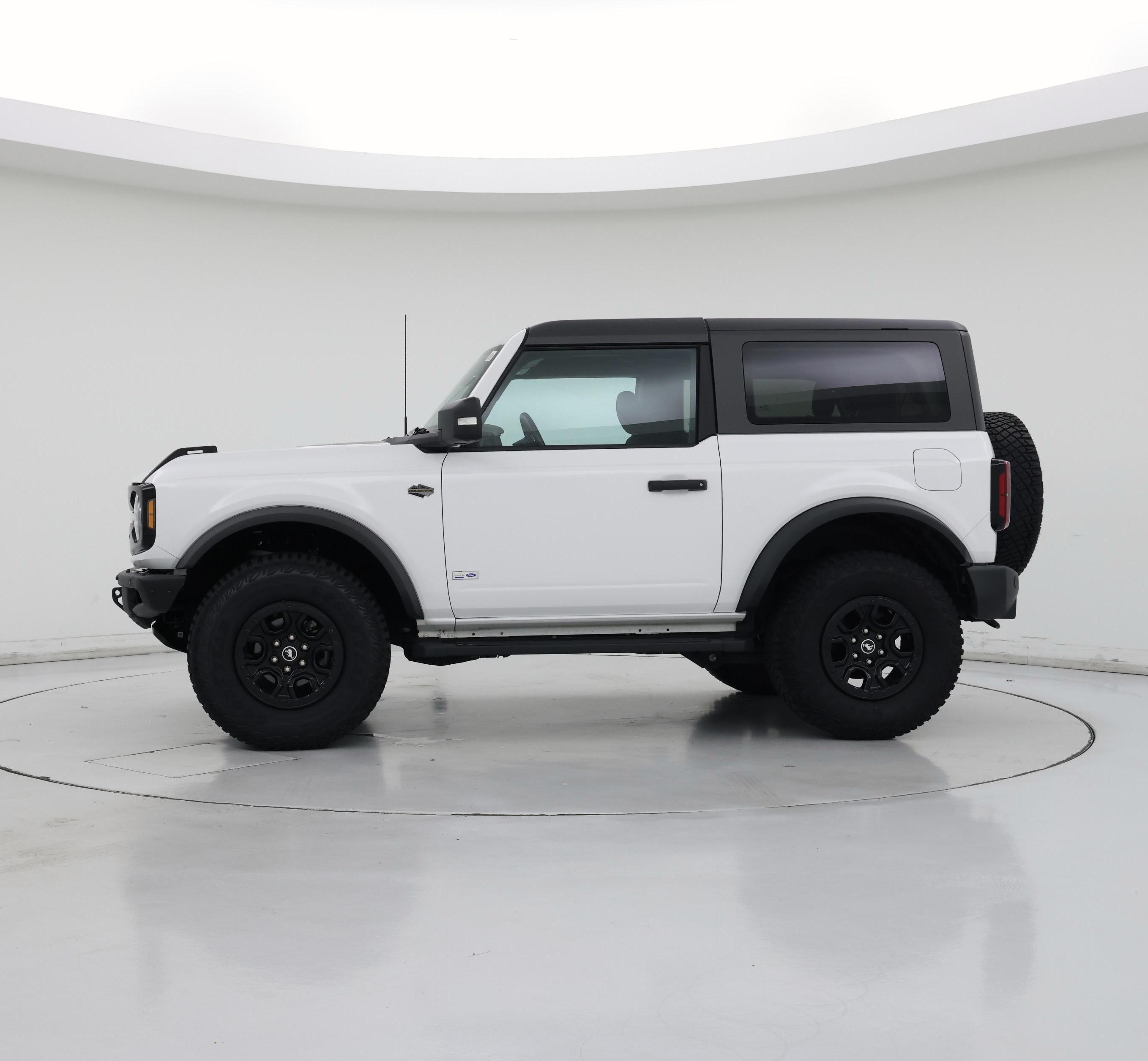 Thumbnail: 2022 Ford Bronco - 3