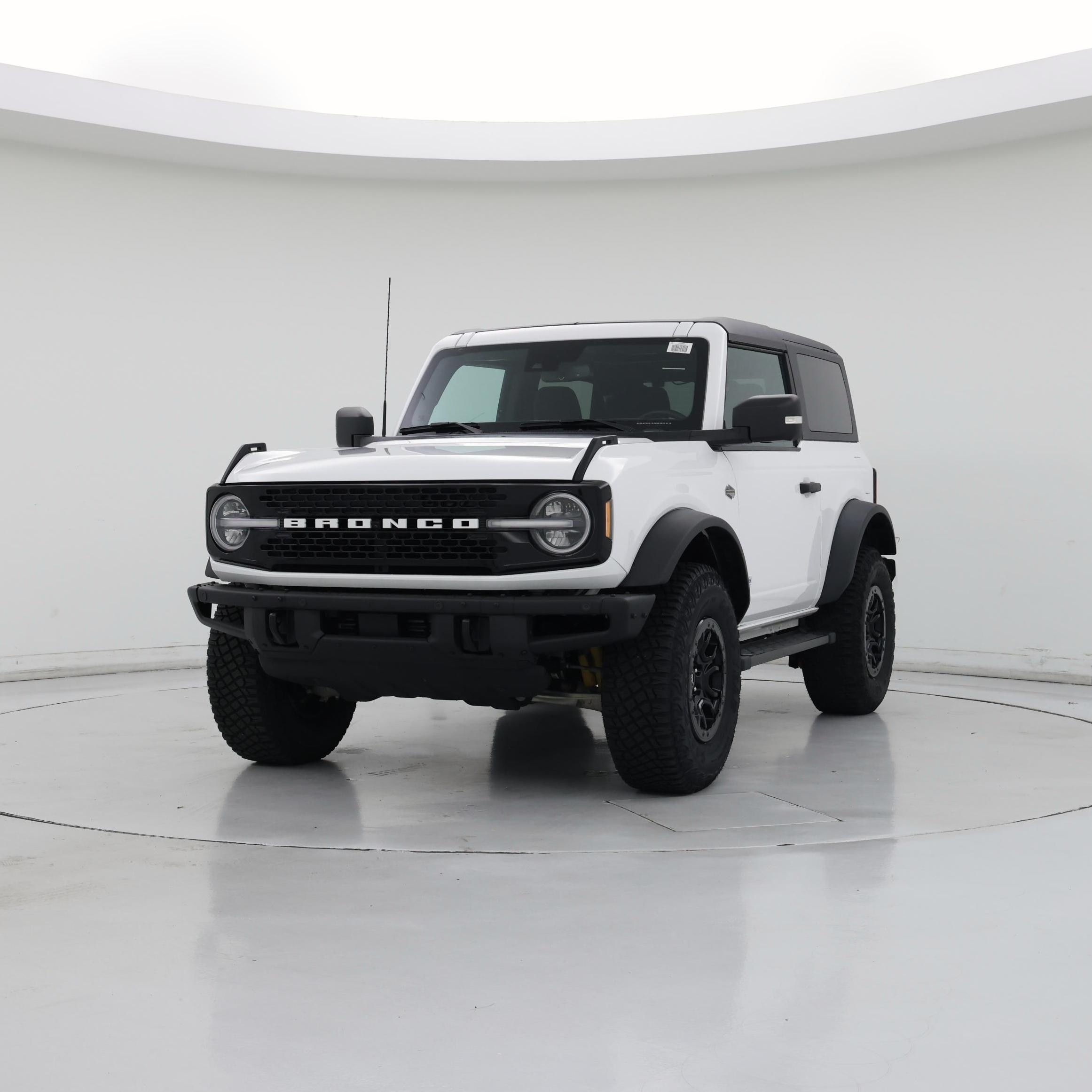 Thumbnail: 2022 Ford Bronco - 4
