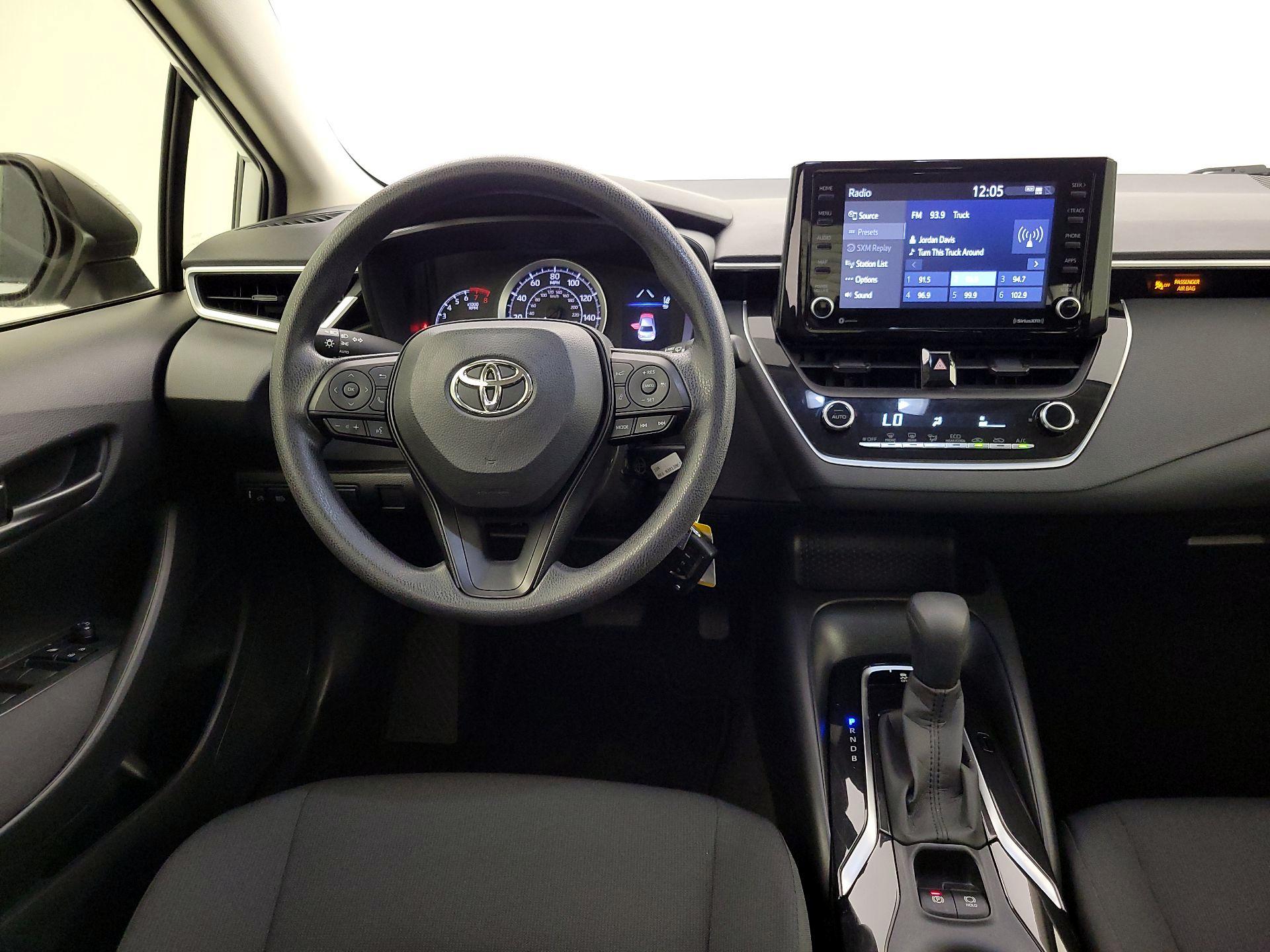 Thumbnail: 2022 Toyota Corolla - 10