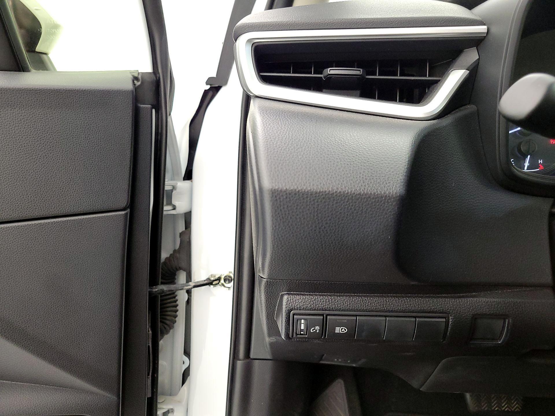 Thumbnail: 2022 Toyota Corolla - 13