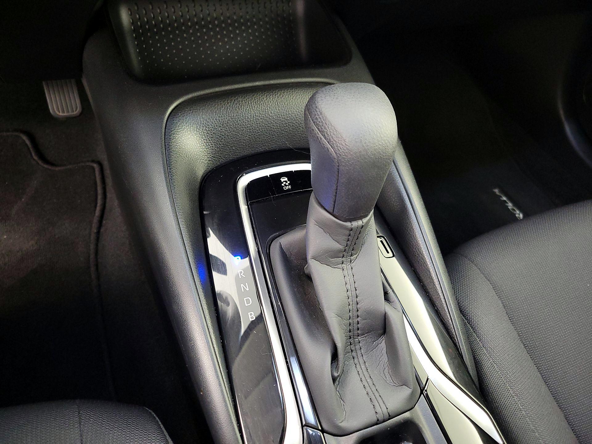 Thumbnail: 2022 Toyota Corolla - 17