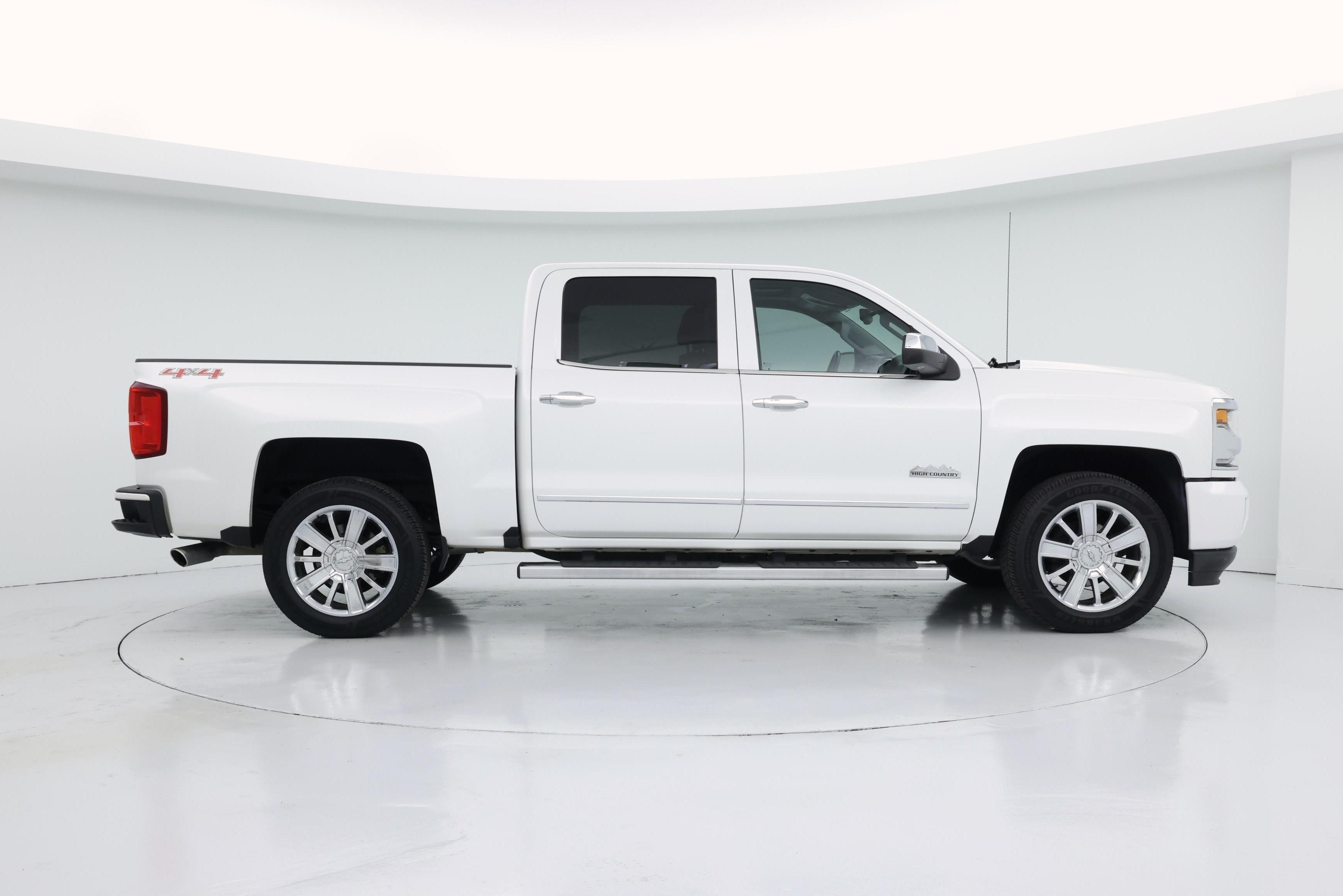 Thumbnail: 2017 Chevrolet Silverado 1500 - 7