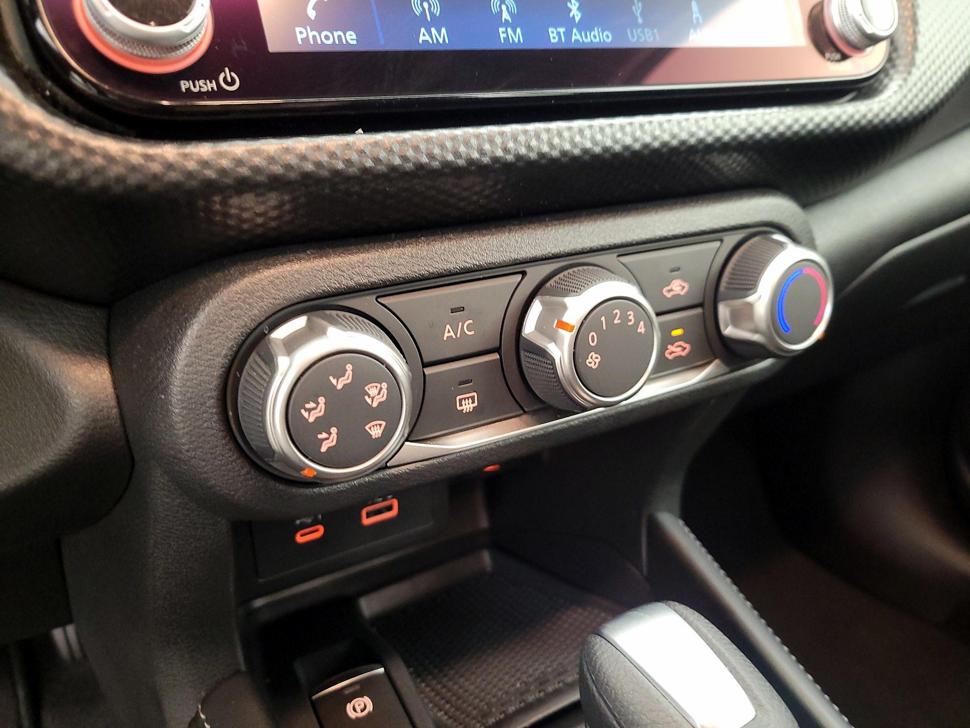 Thumbnail: 2023 Nissan Kicks - 16