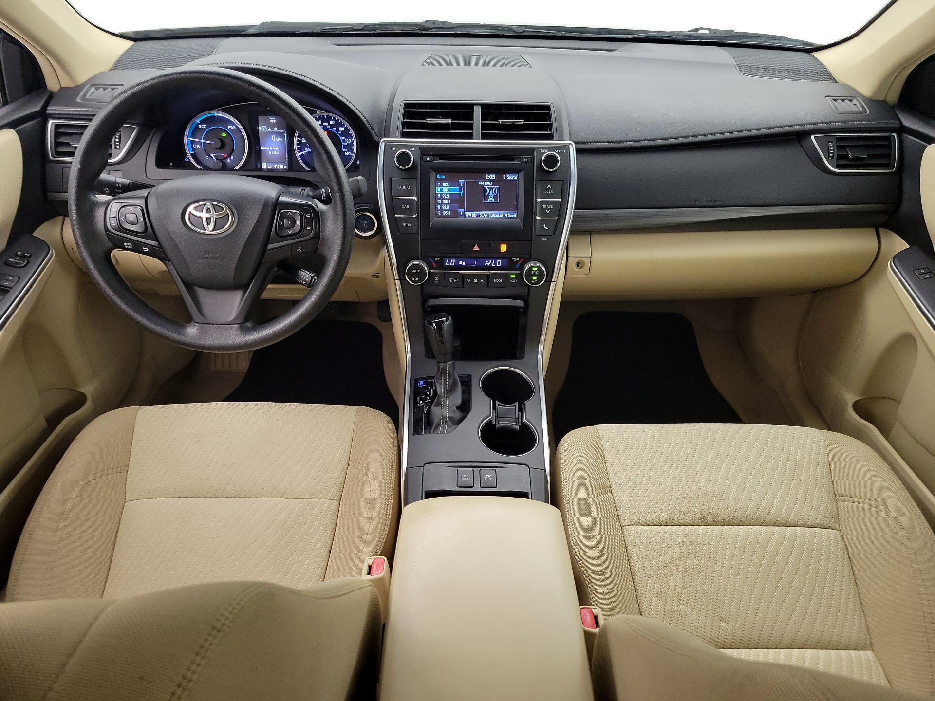 Thumbnail: 2015 Toyota Camry - 9