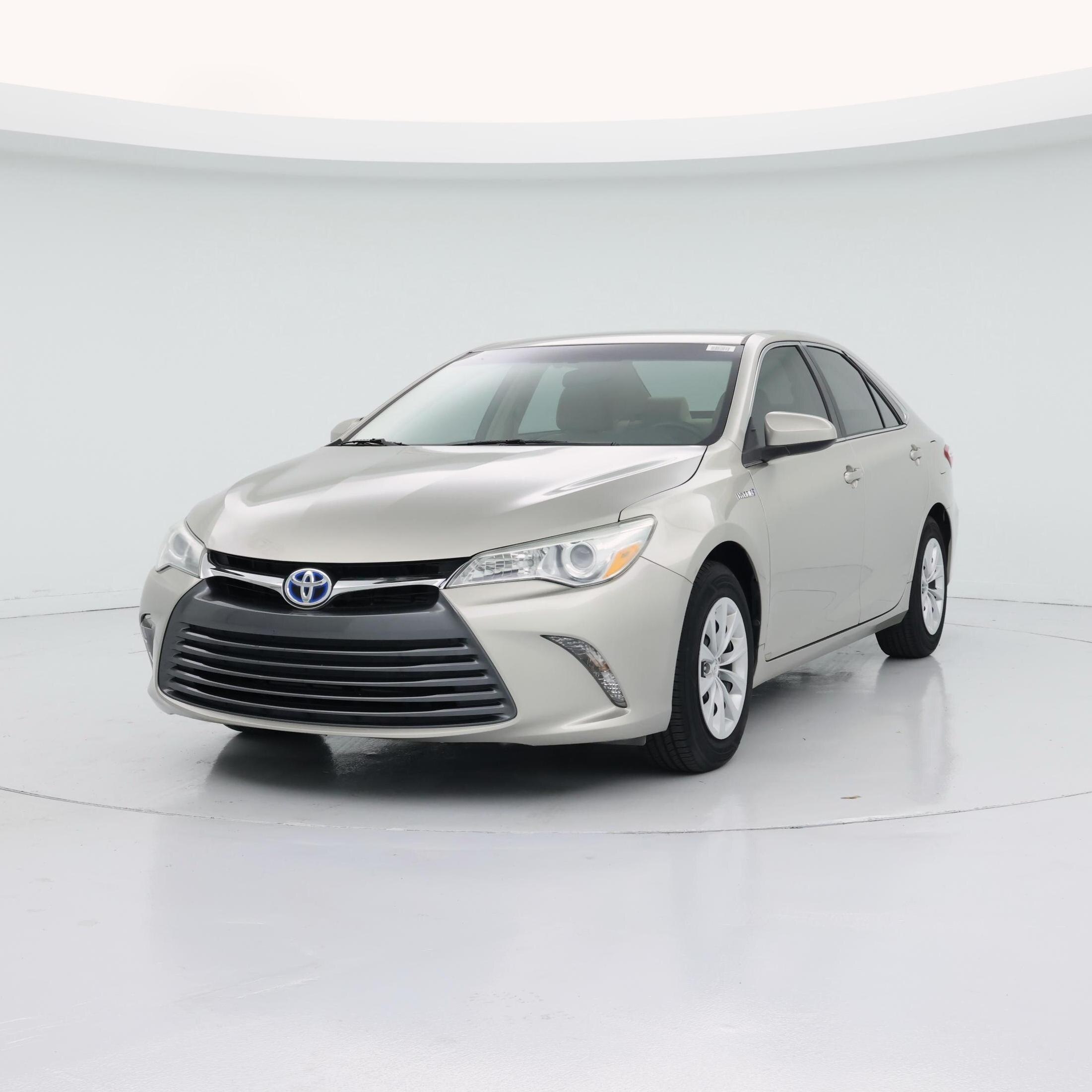 Thumbnail: 2015 Toyota Camry - 4